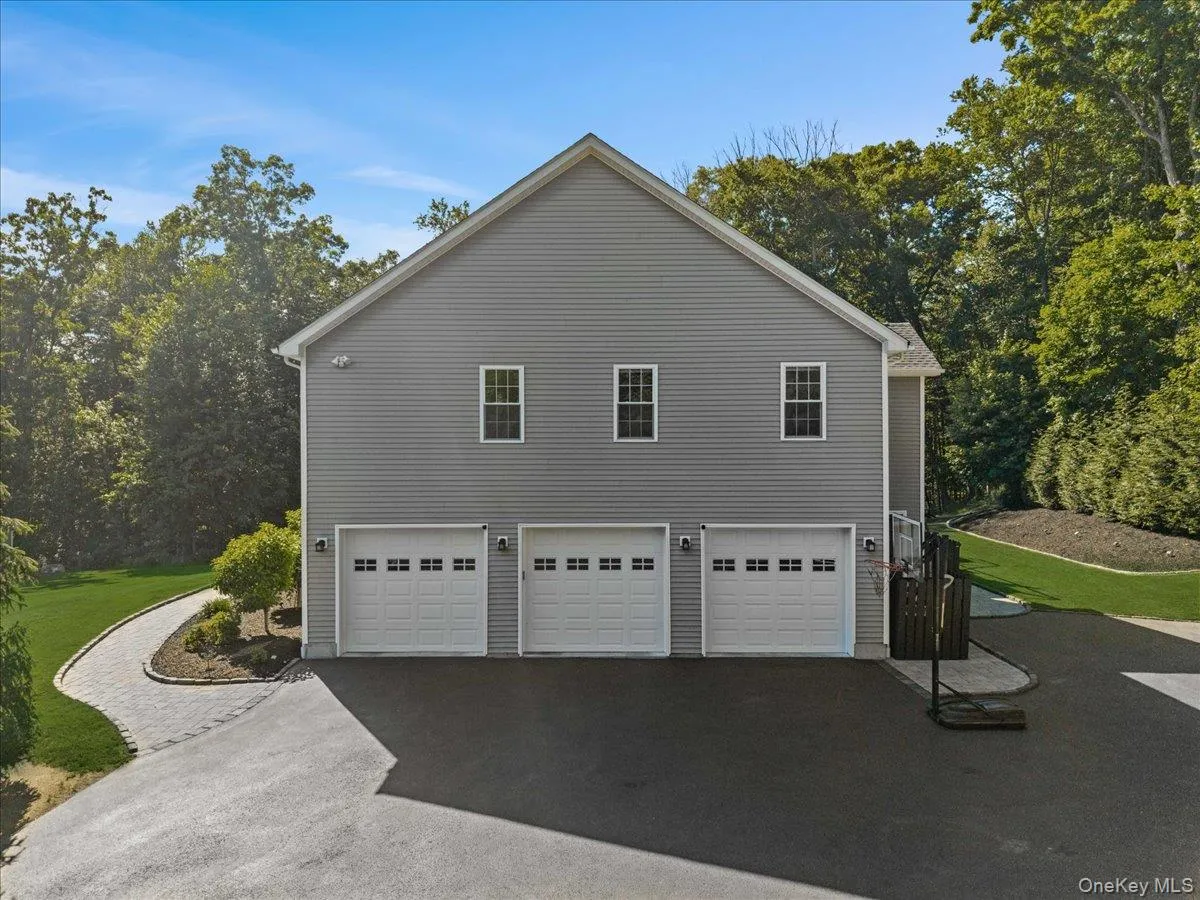 103 Teakettle Spout Road, Carmel, NY, 3 Bedrooms Bedrooms, 6 Rooms Rooms,3 BathroomsBathrooms,Residential,For Rent,Teakettle Spout,0,1010006 103 Teakettle Spout Road, Carmel, NY, 3 Bedrooms Bedrooms, 6 Rooms Rooms,3 BathroomsBathrooms,Residential,For Rent,Teakettle Spout,0,1010006