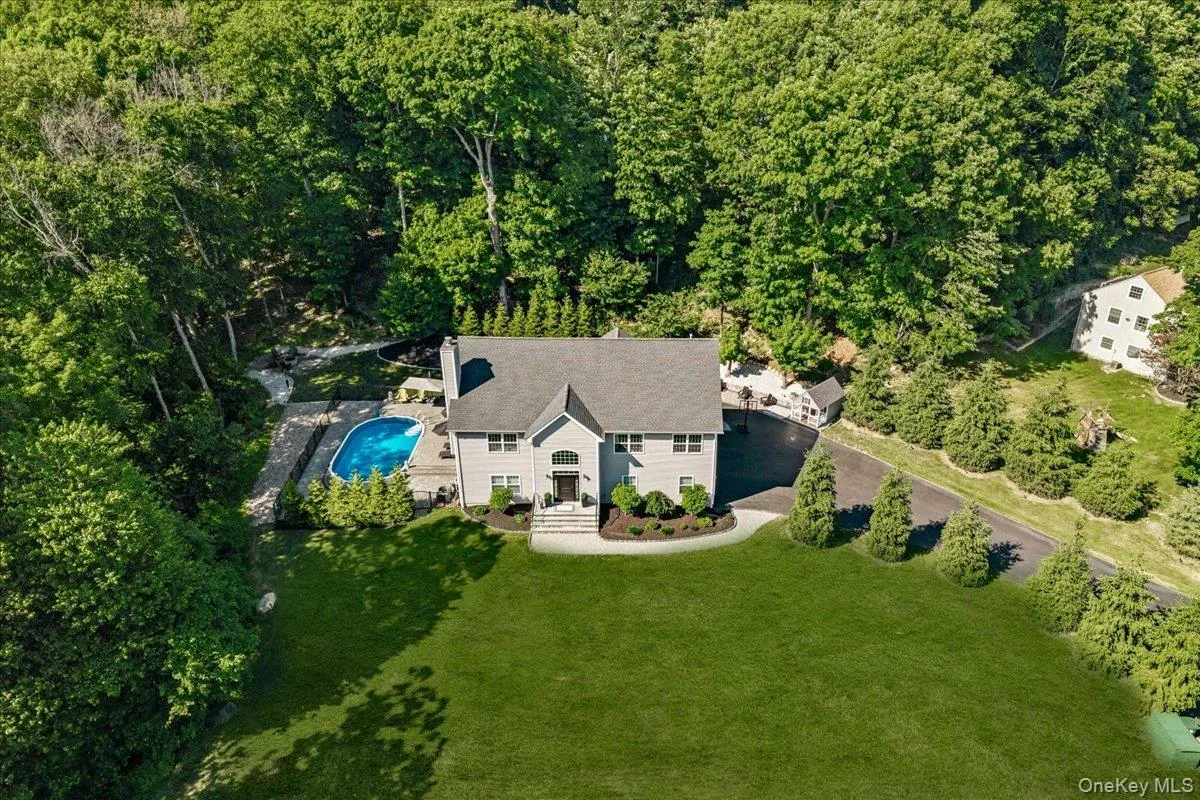 103 Teakettle Spout Road, Carmel, NY, 3 Bedrooms Bedrooms, 6 Rooms Rooms,3 BathroomsBathrooms,Residential,For Rent,Teakettle Spout,0,1010006 103 Teakettle Spout Road, Carmel, NY, 3 Bedrooms Bedrooms, 6 Rooms Rooms,3 BathroomsBathrooms,Residential,For Rent,Teakettle Spout,0,1010006