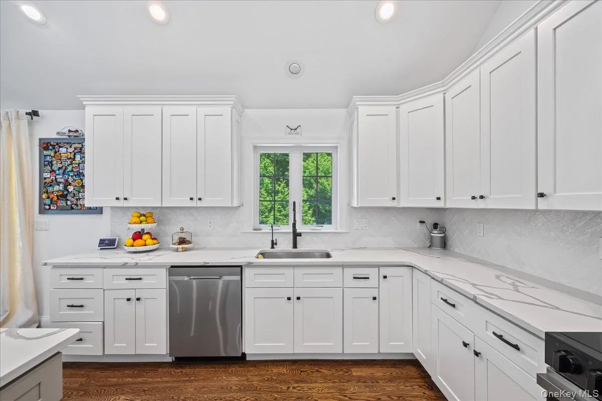 103 Teakettle Spout Road, Carmel, NY, 3 Bedrooms Bedrooms, 6 Rooms Rooms,3 BathroomsBathrooms,Residential,For Rent,Teakettle Spout,0,1010006 103 Teakettle Spout Road, Carmel, NY, 3 Bedrooms Bedrooms, 6 Rooms Rooms,3 BathroomsBathrooms,Residential,For Rent,Teakettle Spout,0,1010006