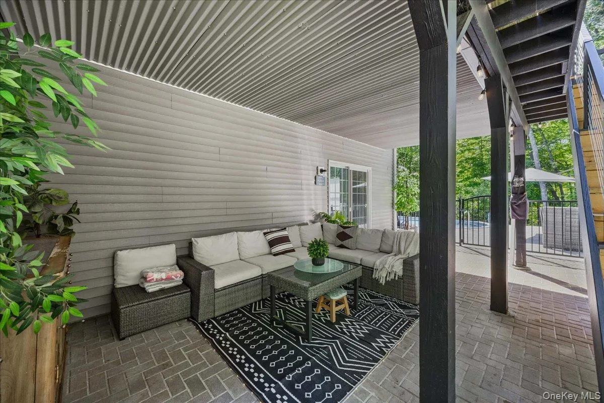 103 Teakettle Spout Road, Carmel, NY, 3 Bedrooms Bedrooms, 6 Rooms Rooms,3 BathroomsBathrooms,Residential,For Rent,Teakettle Spout,0,1010006 103 Teakettle Spout Road, Carmel, NY, 3 Bedrooms Bedrooms, 6 Rooms Rooms,3 BathroomsBathrooms,Residential,For Rent,Teakettle Spout,0,1010006