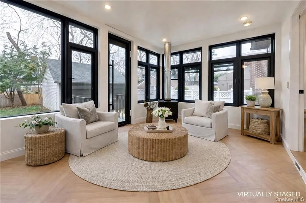 8515 Wareham Place, New York, NY, 5 Bedrooms Bedrooms, 9 Rooms Rooms,1 BathroomBathrooms,Residential,For Rent,Wareham,0,1010007 8515 Wareham Place, New York, NY, 5 Bedrooms Bedrooms, 9 Rooms Rooms,1 BathroomBathrooms,Residential,For Rent,Wareham,0,1010007