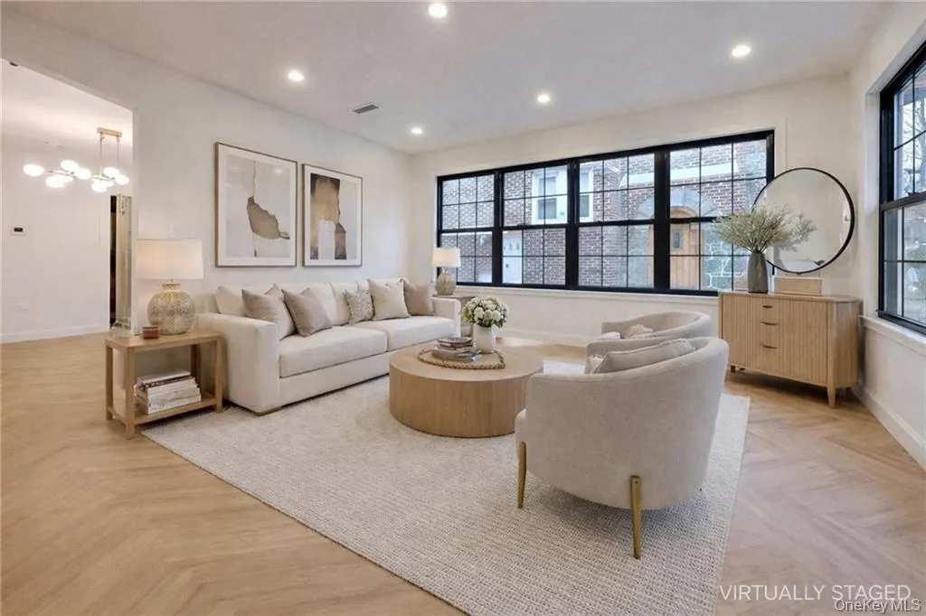8515 Wareham Place, New York, NY, 5 Bedrooms Bedrooms, 9 Rooms Rooms,1 BathroomBathrooms,Residential,For Rent,Wareham,0,1010007 8515 Wareham Place, New York, NY, 5 Bedrooms Bedrooms, 9 Rooms Rooms,1 BathroomBathrooms,Residential,For Rent,Wareham,0,1010007