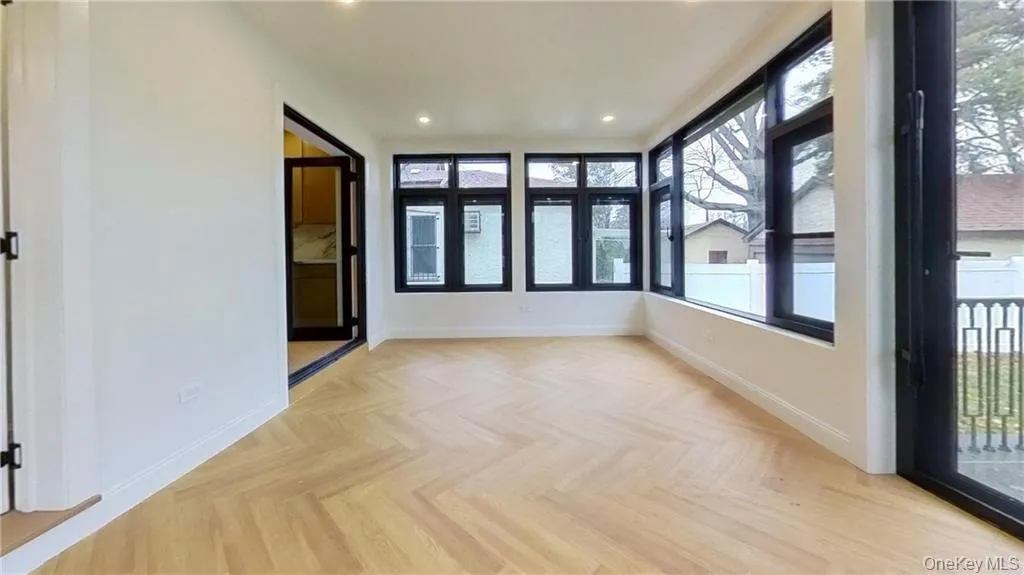 8515 Wareham Place, New York, NY, 5 Bedrooms Bedrooms, 9 Rooms Rooms,1 BathroomBathrooms,Residential,For Rent,Wareham,0,1010007 8515 Wareham Place, New York, NY, 5 Bedrooms Bedrooms, 9 Rooms Rooms,1 BathroomBathrooms,Residential,For Rent,Wareham,0,1010007
