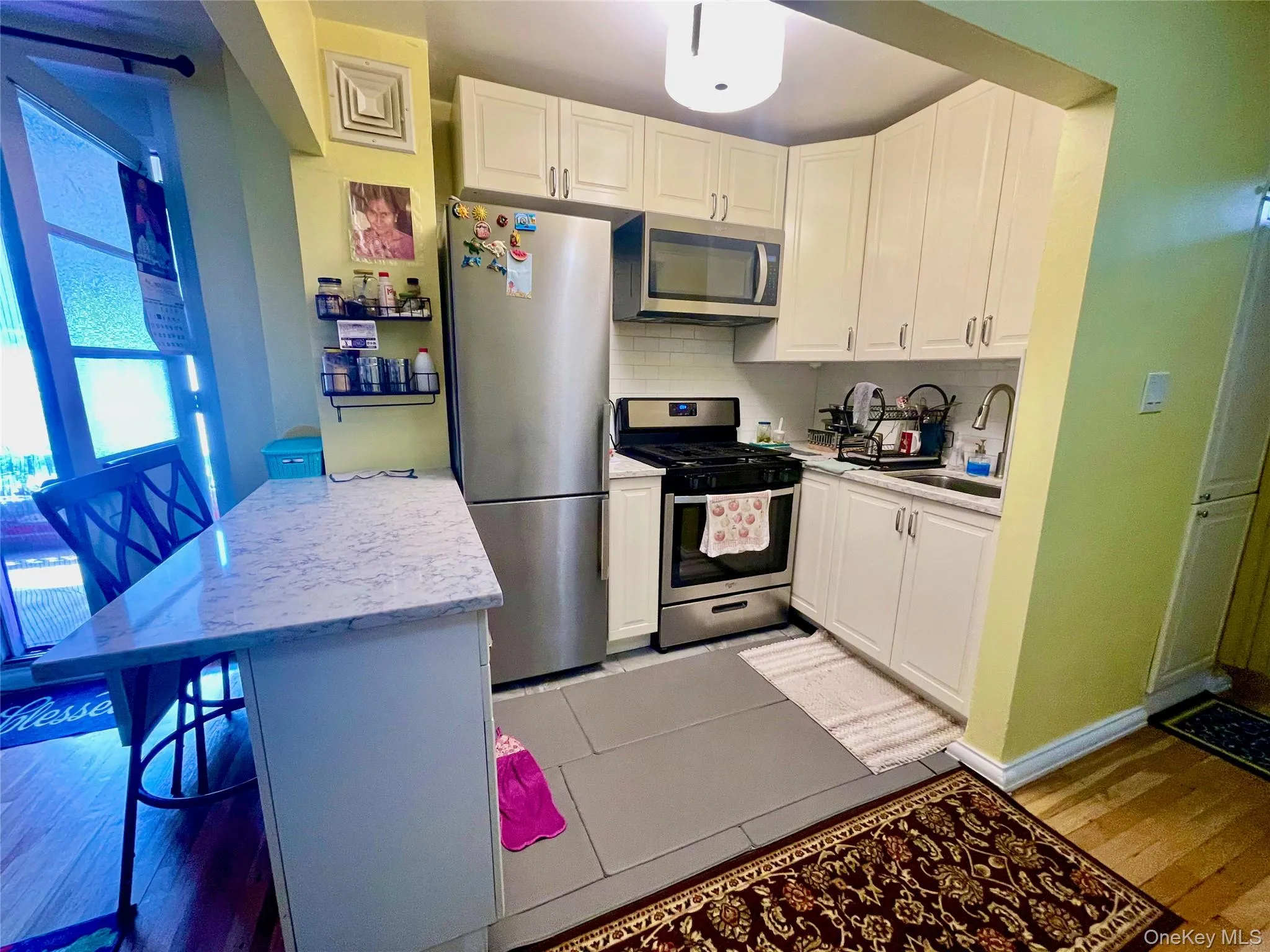 94-11 59 Avenue, New York, NY, 1 Bedroom Bedrooms, 3 Rooms Rooms,1 BathroomBathrooms,Residential,For Rent,59,0,1010009 94-11 59 Avenue, New York, NY, 1 Bedroom Bedrooms, 3 Rooms Rooms,1 BathroomBathrooms,Residential,For Rent,59,0,1010009
