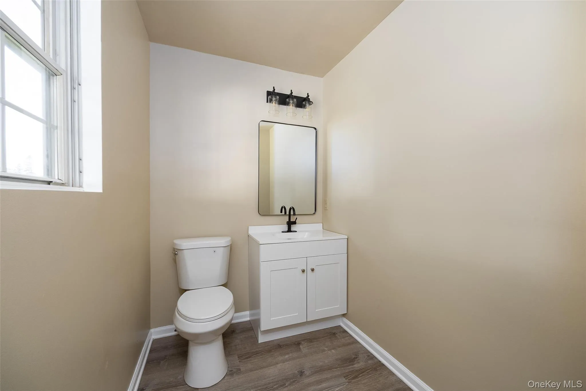 14 Hawkins Street, Poughkeepsie (town), NY, 4 Bedrooms Bedrooms, 11 Rooms Rooms,3 BathroomsBathrooms,Residential,For Rent,Hawkins,0,1010014 14 Hawkins Street, Poughkeepsie (town), NY, 4 Bedrooms Bedrooms, 11 Rooms Rooms,3 BathroomsBathrooms,Residential,For Rent,Hawkins,0,1010014