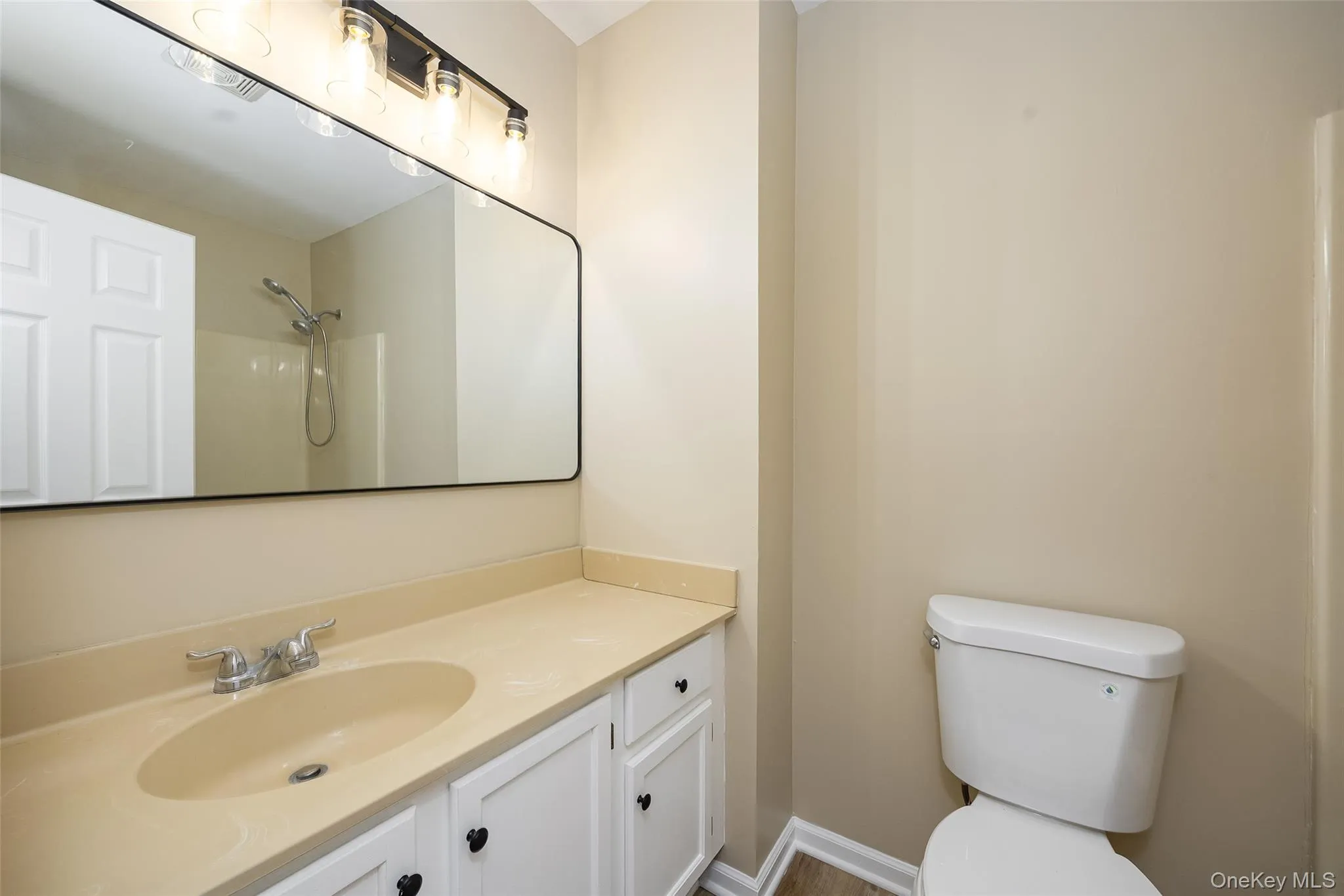 14 Hawkins Street, Poughkeepsie (town), NY, 4 Bedrooms Bedrooms, 11 Rooms Rooms,3 BathroomsBathrooms,Residential,For Rent,Hawkins,0,1010014 14 Hawkins Street, Poughkeepsie (town), NY, 4 Bedrooms Bedrooms, 11 Rooms Rooms,3 BathroomsBathrooms,Residential,For Rent,Hawkins,0,1010014
