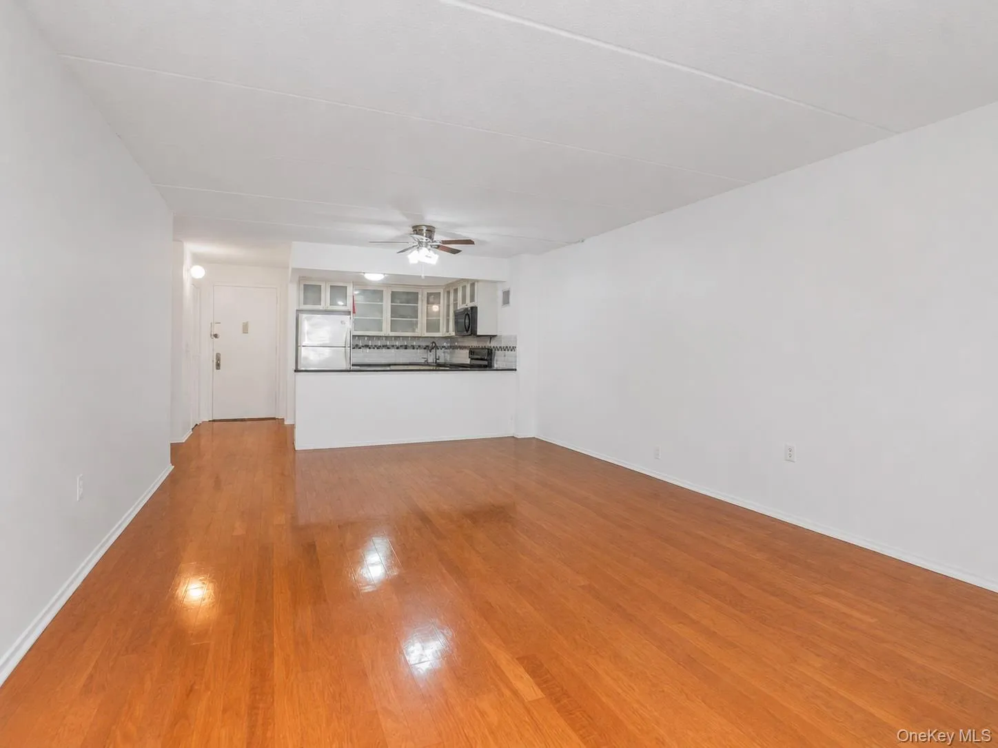 Virtually Staged Empty Living Room Virtually Staged Empty Living Room
