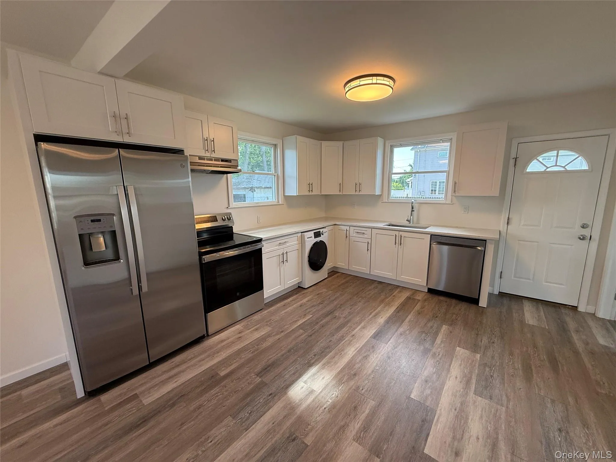 1599 3rd Street, West Babylon, NY, 3 Bedrooms Bedrooms, 6 Rooms Rooms,1 BathroomBathrooms,Residential Lease,For Rent,3rd,0,1010023 1599 3rd Street, West Babylon, NY, 3 Bedrooms Bedrooms, 6 Rooms Rooms,1 BathroomBathrooms,Residential Lease,For Rent,3rd,0,1010023