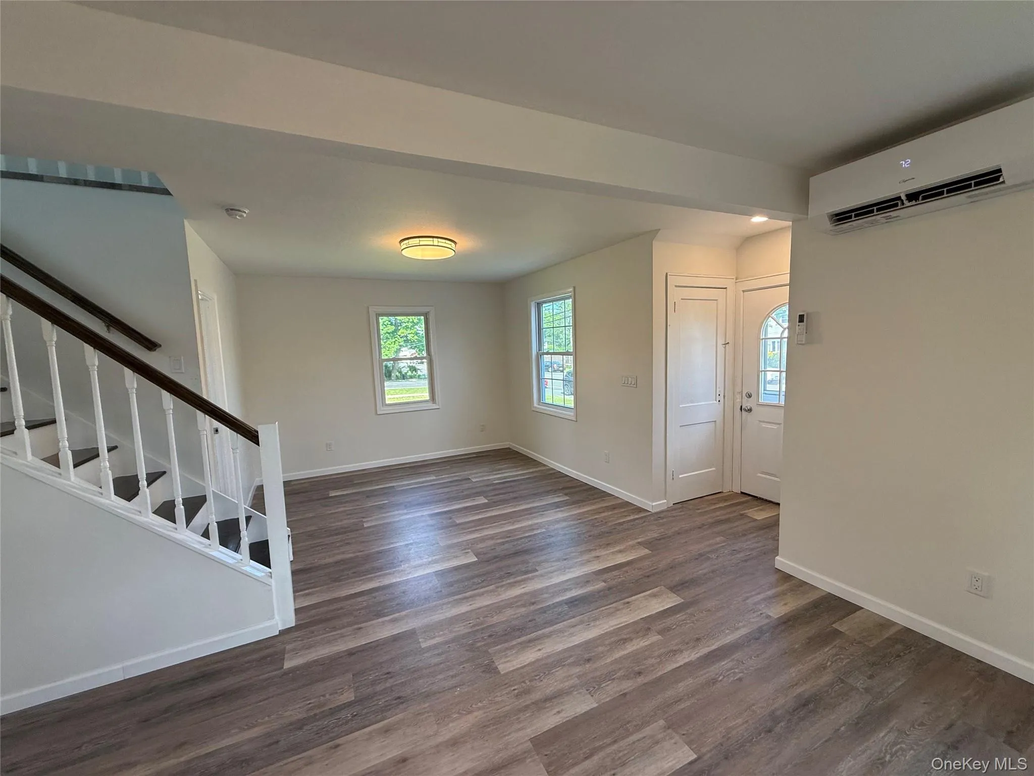 1599 3rd Street, West Babylon, NY, 3 Bedrooms Bedrooms, 6 Rooms Rooms,1 BathroomBathrooms,Residential Lease,For Rent,3rd,0,1010023 1599 3rd Street, West Babylon, NY, 3 Bedrooms Bedrooms, 6 Rooms Rooms,1 BathroomBathrooms,Residential Lease,For Rent,3rd,0,1010023