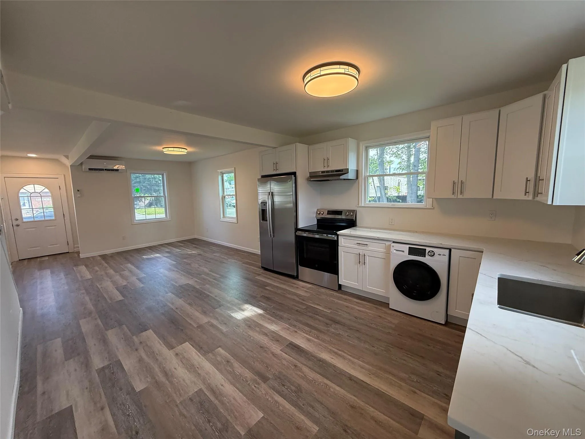 1599 3rd Street, West Babylon, NY, 3 Bedrooms Bedrooms, 6 Rooms Rooms,1 BathroomBathrooms,Residential Lease,For Rent,3rd,0,1010023 1599 3rd Street, West Babylon, NY, 3 Bedrooms Bedrooms, 6 Rooms Rooms,1 BathroomBathrooms,Residential Lease,For Rent,3rd,0,1010023