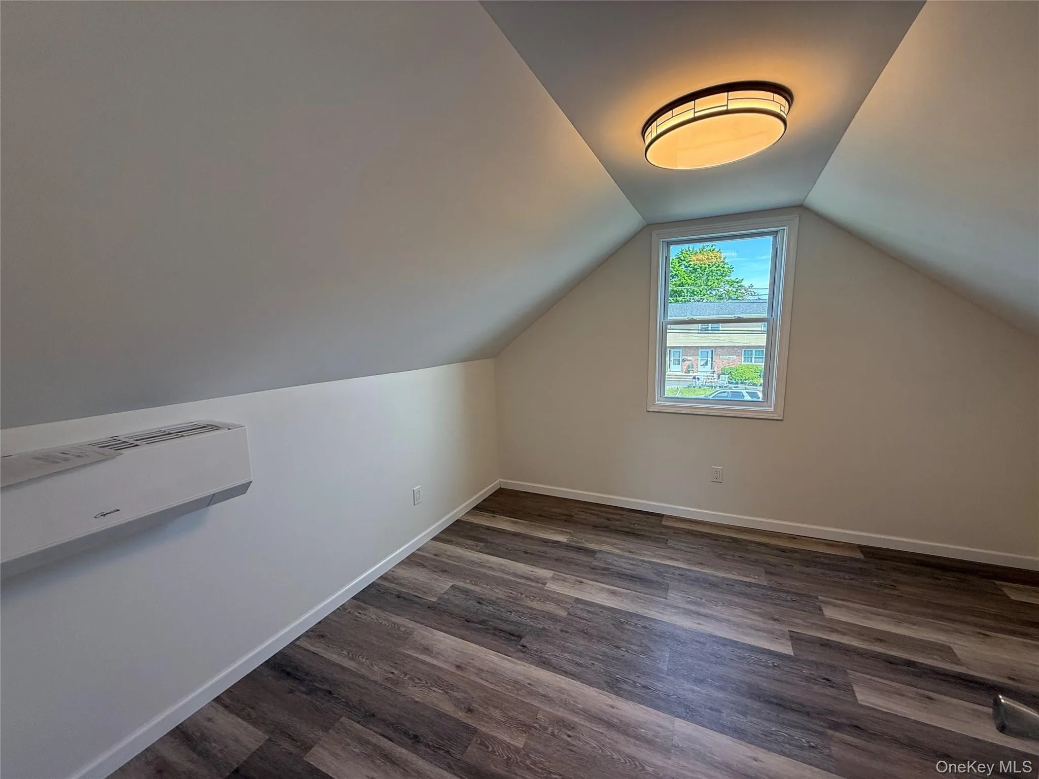 1599 3rd Street, West Babylon, NY, 3 Bedrooms Bedrooms, 6 Rooms Rooms,1 BathroomBathrooms,Residential Lease,For Rent,3rd,0,1010023 1599 3rd Street, West Babylon, NY, 3 Bedrooms Bedrooms, 6 Rooms Rooms,1 BathroomBathrooms,Residential Lease,For Rent,3rd,0,1010023