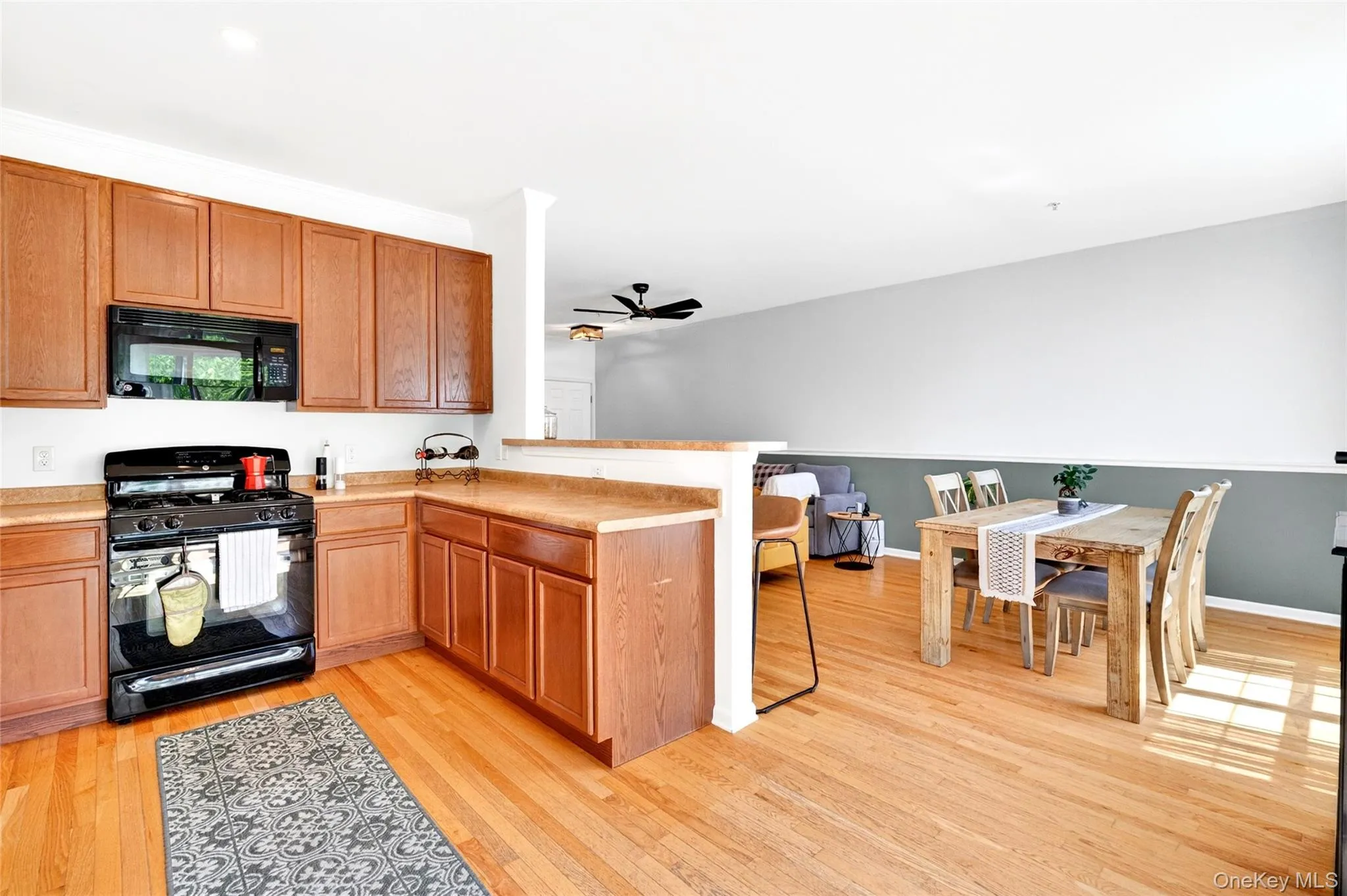 1505 Balsam Drive, New Windsor, NY, 2 Bedrooms Bedrooms, 7 Rooms Rooms,3 BathroomsBathrooms,Residential,For Rent,Balsam,0,1010026 1505 Balsam Drive, New Windsor, NY, 2 Bedrooms Bedrooms, 7 Rooms Rooms,3 BathroomsBathrooms,Residential,For Rent,Balsam,0,1010026