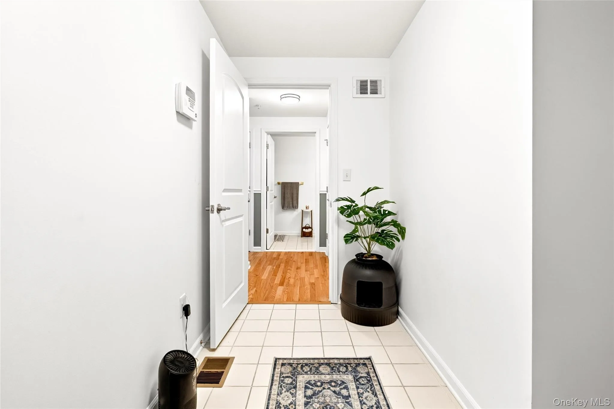 1505 Balsam Drive, New Windsor, NY, 2 Bedrooms Bedrooms, 7 Rooms Rooms,3 BathroomsBathrooms,Residential,For Rent,Balsam,0,1010026 1505 Balsam Drive, New Windsor, NY, 2 Bedrooms Bedrooms, 7 Rooms Rooms,3 BathroomsBathrooms,Residential,For Rent,Balsam,0,1010026