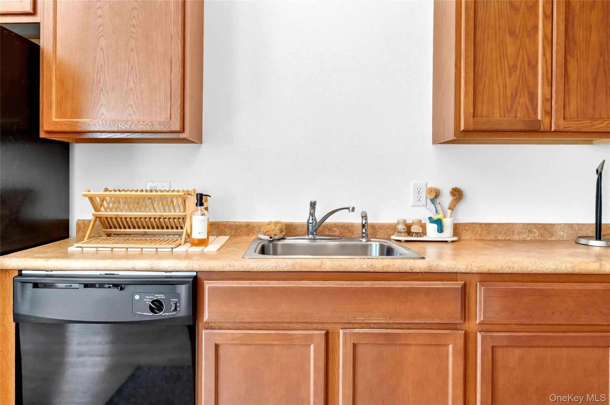 1505 Balsam Drive, New Windsor, NY, 2 Bedrooms Bedrooms, 7 Rooms Rooms,3 BathroomsBathrooms,Residential,For Rent,Balsam,0,1010026 1505 Balsam Drive, New Windsor, NY, 2 Bedrooms Bedrooms, 7 Rooms Rooms,3 BathroomsBathrooms,Residential,For Rent,Balsam,0,1010026