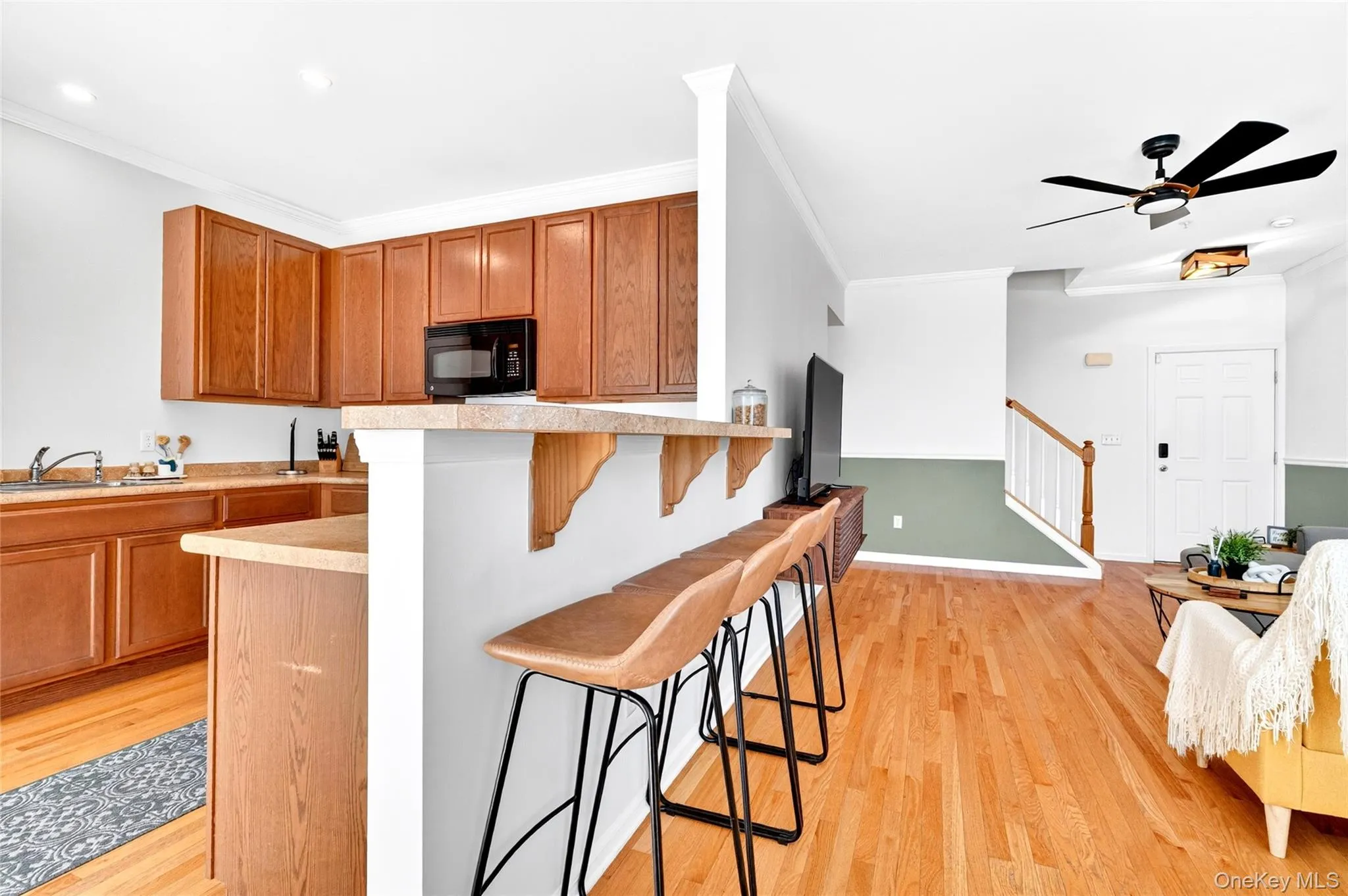 1505 Balsam Drive, New Windsor, NY, 2 Bedrooms Bedrooms, 7 Rooms Rooms,3 BathroomsBathrooms,Residential,For Rent,Balsam,0,1010026 1505 Balsam Drive, New Windsor, NY, 2 Bedrooms Bedrooms, 7 Rooms Rooms,3 BathroomsBathrooms,Residential,For Rent,Balsam,0,1010026