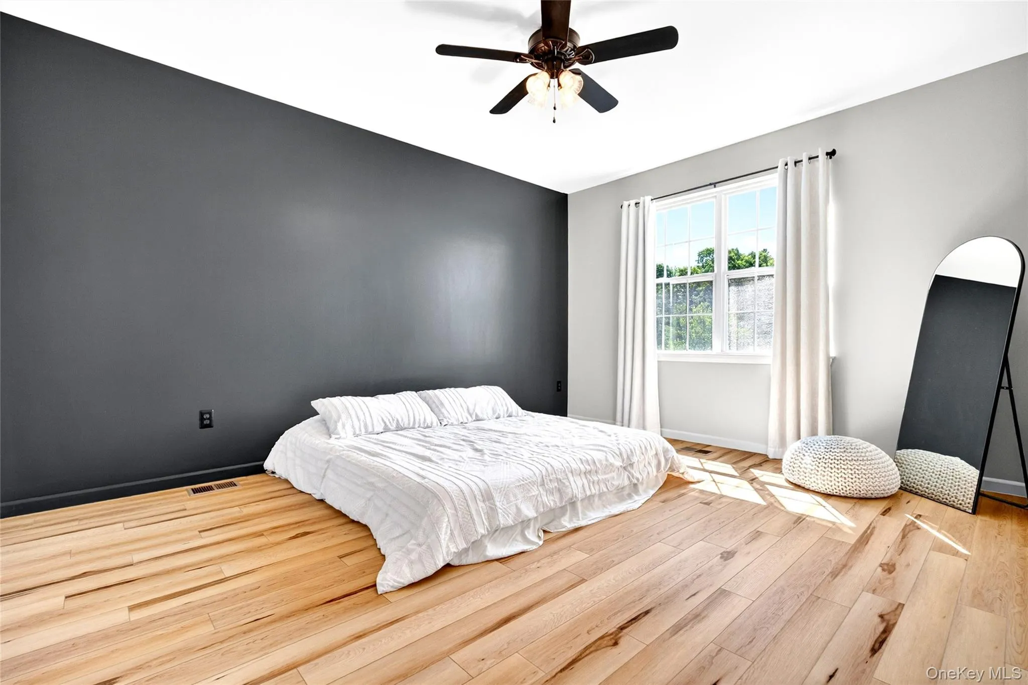1505 Balsam Drive, New Windsor, NY, 2 Bedrooms Bedrooms, 7 Rooms Rooms,3 BathroomsBathrooms,Residential,For Rent,Balsam,0,1010026 1505 Balsam Drive, New Windsor, NY, 2 Bedrooms Bedrooms, 7 Rooms Rooms,3 BathroomsBathrooms,Residential,For Rent,Balsam,0,1010026