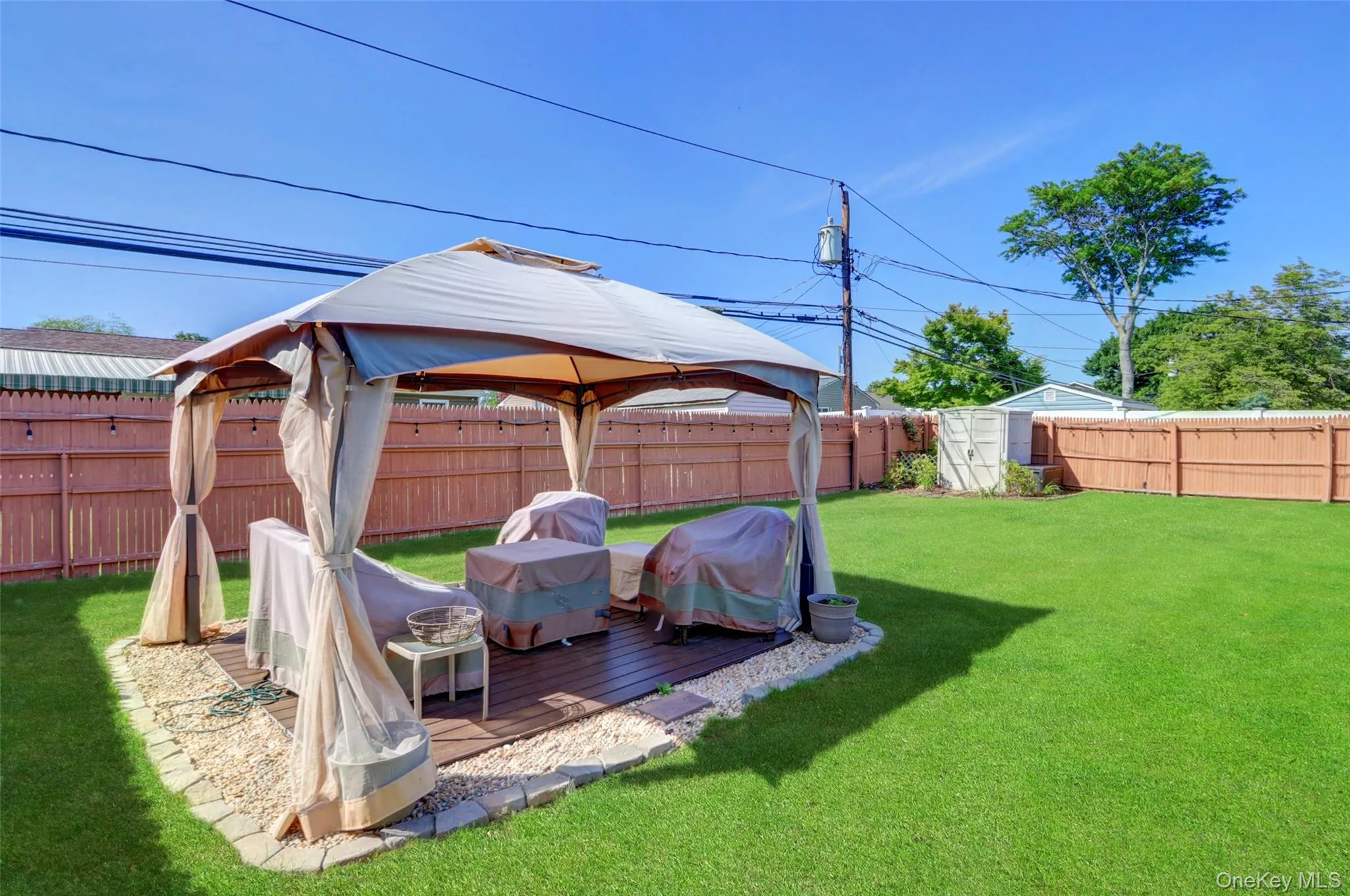 19 Edi Avenue, Oyster Bay, NY, 3 Bedrooms Bedrooms, 6 Rooms Rooms,2 BathroomsBathrooms,Residential Lease,For Rent,Edi,0,1010028 19 Edi Avenue, Oyster Bay, NY, 3 Bedrooms Bedrooms, 6 Rooms Rooms,2 BathroomsBathrooms,Residential Lease,For Rent,Edi,0,1010028