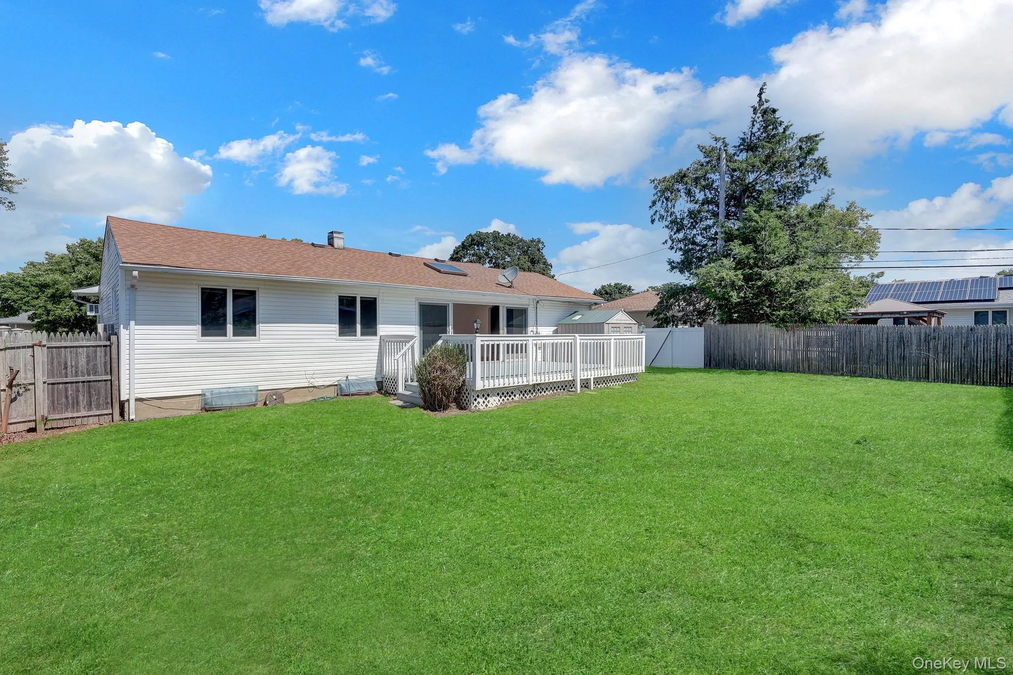 19 Edi Avenue, Oyster Bay, NY, 3 Bedrooms Bedrooms, 6 Rooms Rooms,2 BathroomsBathrooms,Residential Lease,For Rent,Edi,0,1010028 19 Edi Avenue, Oyster Bay, NY, 3 Bedrooms Bedrooms, 6 Rooms Rooms,2 BathroomsBathrooms,Residential Lease,For Rent,Edi,0,1010028