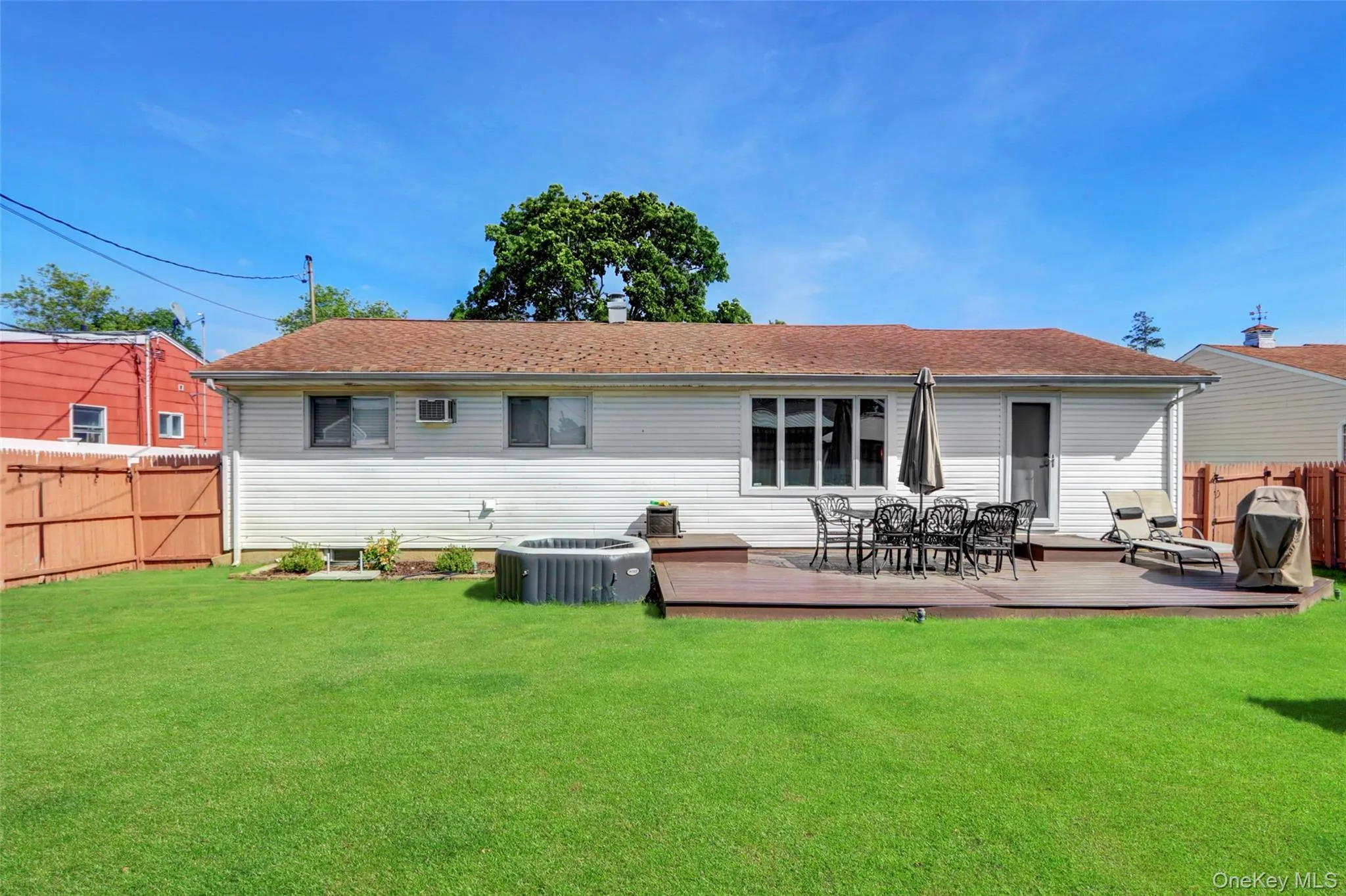 19 Edi Avenue, Oyster Bay, NY, 3 Bedrooms Bedrooms, 6 Rooms Rooms,2 BathroomsBathrooms,Residential Lease,For Rent,Edi,0,1010028 19 Edi Avenue, Oyster Bay, NY, 3 Bedrooms Bedrooms, 6 Rooms Rooms,2 BathroomsBathrooms,Residential Lease,For Rent,Edi,0,1010028