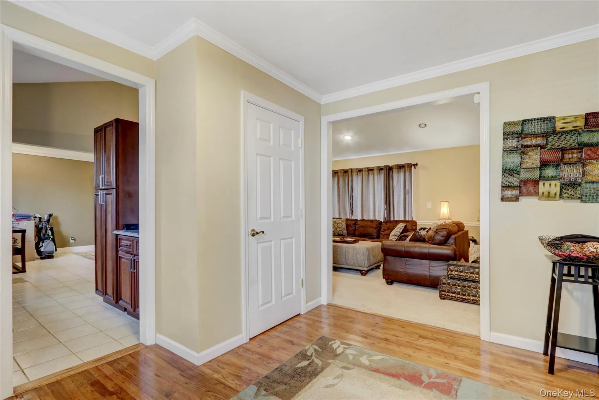 19 Edi Avenue, Oyster Bay, NY, 3 Bedrooms Bedrooms, 6 Rooms Rooms,2 BathroomsBathrooms,Residential Lease,For Rent,Edi,0,1010028 19 Edi Avenue, Oyster Bay, NY, 3 Bedrooms Bedrooms, 6 Rooms Rooms,2 BathroomsBathrooms,Residential Lease,For Rent,Edi,0,1010028