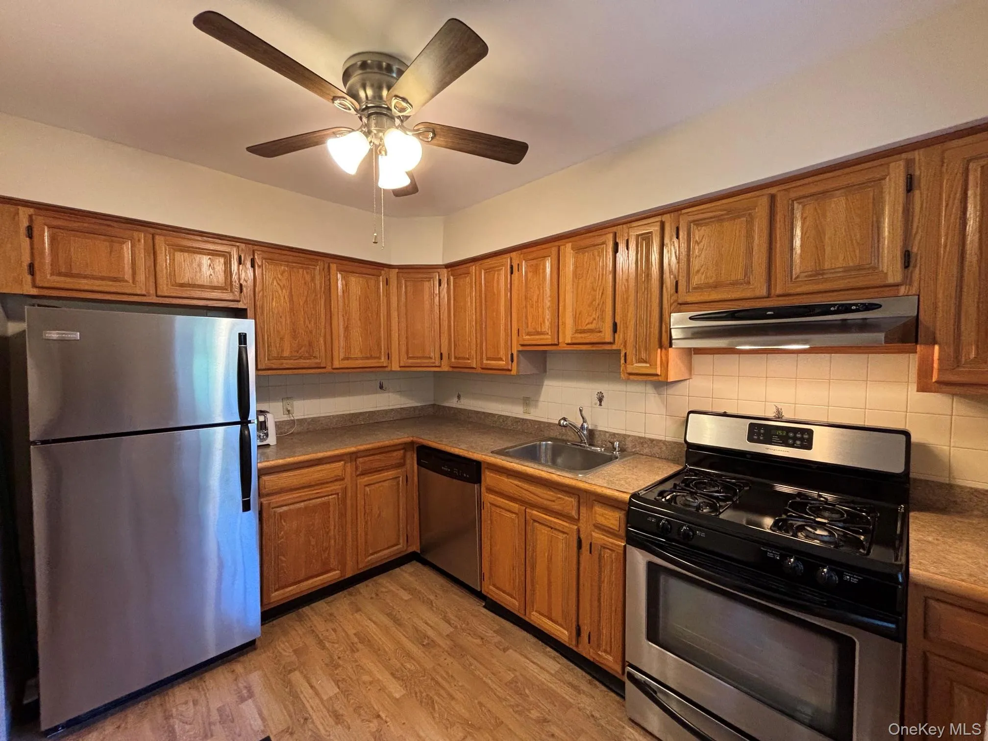590 Bedford Road, Mount Pleasant, NY, 2 Bedrooms Bedrooms, 4 Rooms Rooms,1 BathroomBathrooms,Residential Lease,For Rent,Bedford,0,1010029 590 Bedford Road, Mount Pleasant, NY, 2 Bedrooms Bedrooms, 4 Rooms Rooms,1 BathroomBathrooms,Residential Lease,For Rent,Bedford,0,1010029