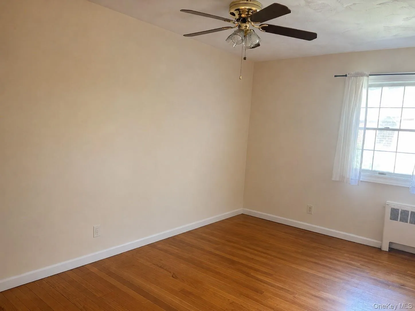 590 Bedford Road, Mount Pleasant, NY, 2 Bedrooms Bedrooms, 4 Rooms Rooms,1 BathroomBathrooms,Residential Lease,For Rent,Bedford,0,1010029 590 Bedford Road, Mount Pleasant, NY, 2 Bedrooms Bedrooms, 4 Rooms Rooms,1 BathroomBathrooms,Residential Lease,For Rent,Bedford,0,1010029