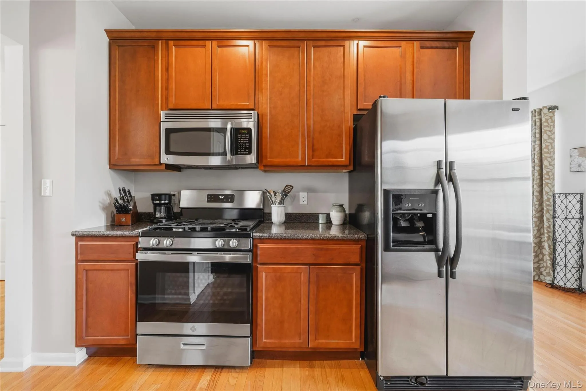 10 Cornwall Lane, Middletown, NY, 3 Bedrooms Bedrooms, 7 Rooms Rooms,2 BathroomsBathrooms,Residential,For Rent,Cornwall,0,1010033 10 Cornwall Lane, Middletown, NY, 3 Bedrooms Bedrooms, 7 Rooms Rooms,2 BathroomsBathrooms,Residential,For Rent,Cornwall,0,1010033