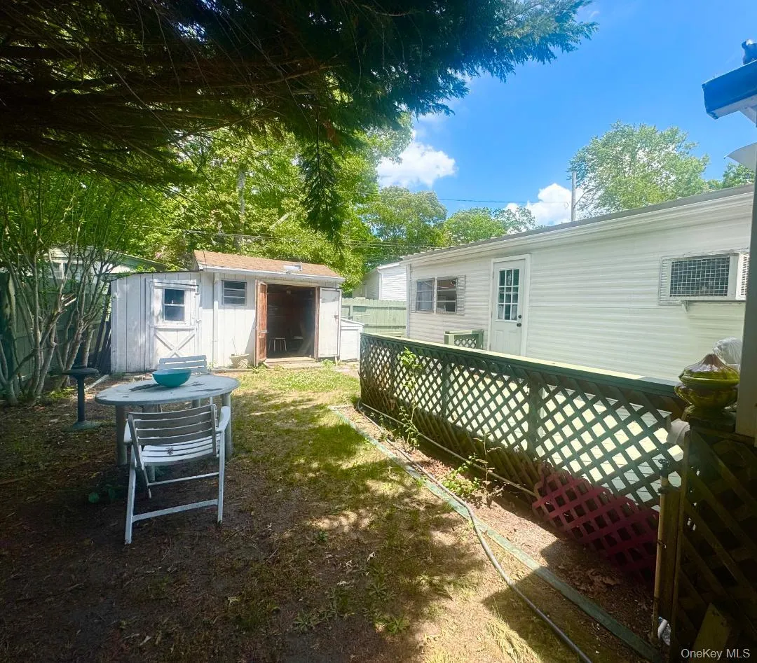 620 #25 Montauk Highway Unit 25, Southampton, New York 11978