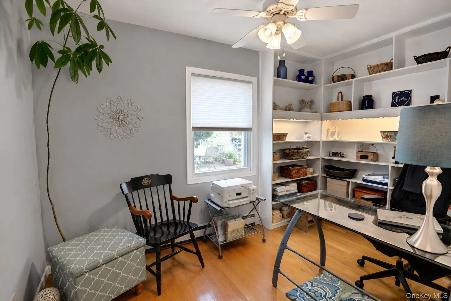 Bedroom used as office Bedroom used as office