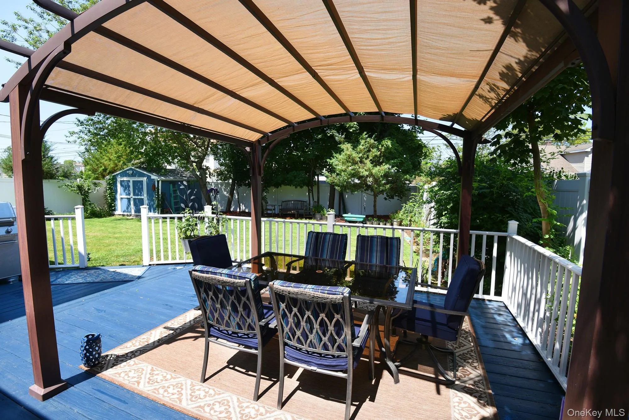 Back deck for dining Back deck for dining
