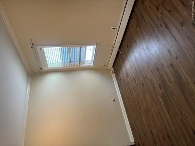 283 Houston Avenue, North Hempstead, NY, 1 Bedroom Bedrooms, 4 Rooms Rooms,1 BathroomBathrooms,Residential Lease,For Rent,Houston,0,1010046 283 Houston Avenue, North Hempstead, NY, 1 Bedroom Bedrooms, 4 Rooms Rooms,1 BathroomBathrooms,Residential Lease,For Rent,Houston,0,1010046