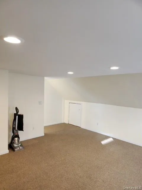 283 Houston Avenue, North Hempstead, NY, 1 Bedroom Bedrooms, 4 Rooms Rooms,1 BathroomBathrooms,Residential Lease,For Rent,Houston,0,1010046 283 Houston Avenue, North Hempstead, NY, 1 Bedroom Bedrooms, 4 Rooms Rooms,1 BathroomBathrooms,Residential Lease,For Rent,Houston,0,1010046