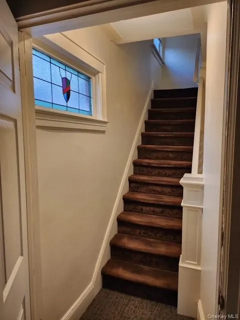 283 Houston Avenue, North Hempstead, NY, 1 Bedroom Bedrooms, 4 Rooms Rooms,1 BathroomBathrooms,Residential Lease,For Rent,Houston,0,1010046 283 Houston Avenue, North Hempstead, NY, 1 Bedroom Bedrooms, 4 Rooms Rooms,1 BathroomBathrooms,Residential Lease,For Rent,Houston,0,1010046