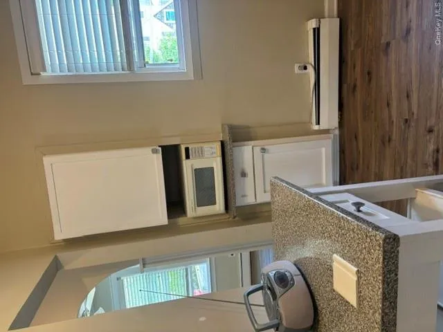283 Houston Avenue, North Hempstead, NY, 1 Bedroom Bedrooms, 4 Rooms Rooms,1 BathroomBathrooms,Residential Lease,For Rent,Houston,0,1010046 283 Houston Avenue, North Hempstead, NY, 1 Bedroom Bedrooms, 4 Rooms Rooms,1 BathroomBathrooms,Residential Lease,For Rent,Houston,0,1010046