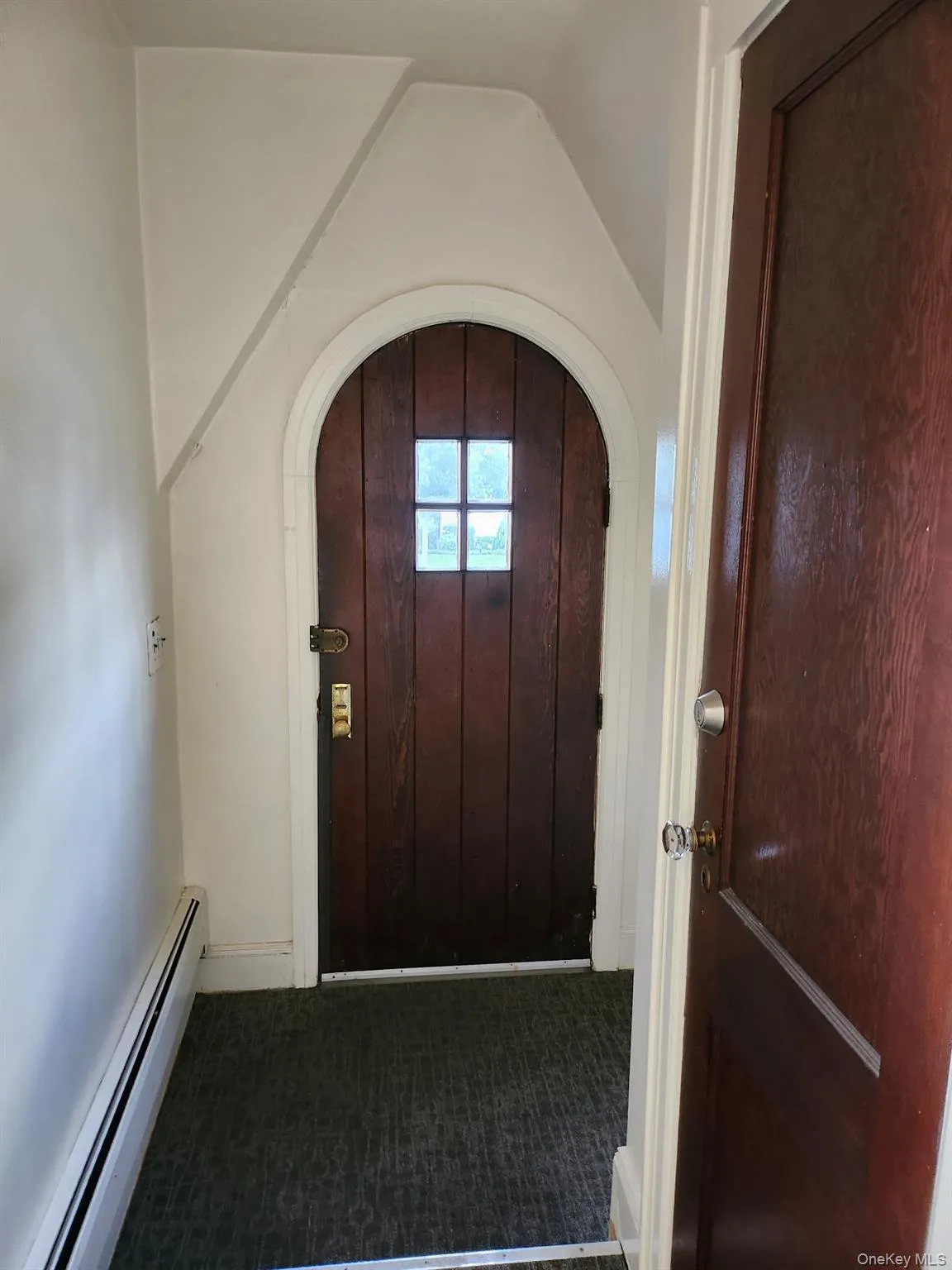 283 Houston Avenue, North Hempstead, NY, 1 Bedroom Bedrooms, 4 Rooms Rooms,1 BathroomBathrooms,Residential Lease,For Rent,Houston,0,1010046 283 Houston Avenue, North Hempstead, NY, 1 Bedroom Bedrooms, 4 Rooms Rooms,1 BathroomBathrooms,Residential Lease,For Rent,Houston,0,1010046