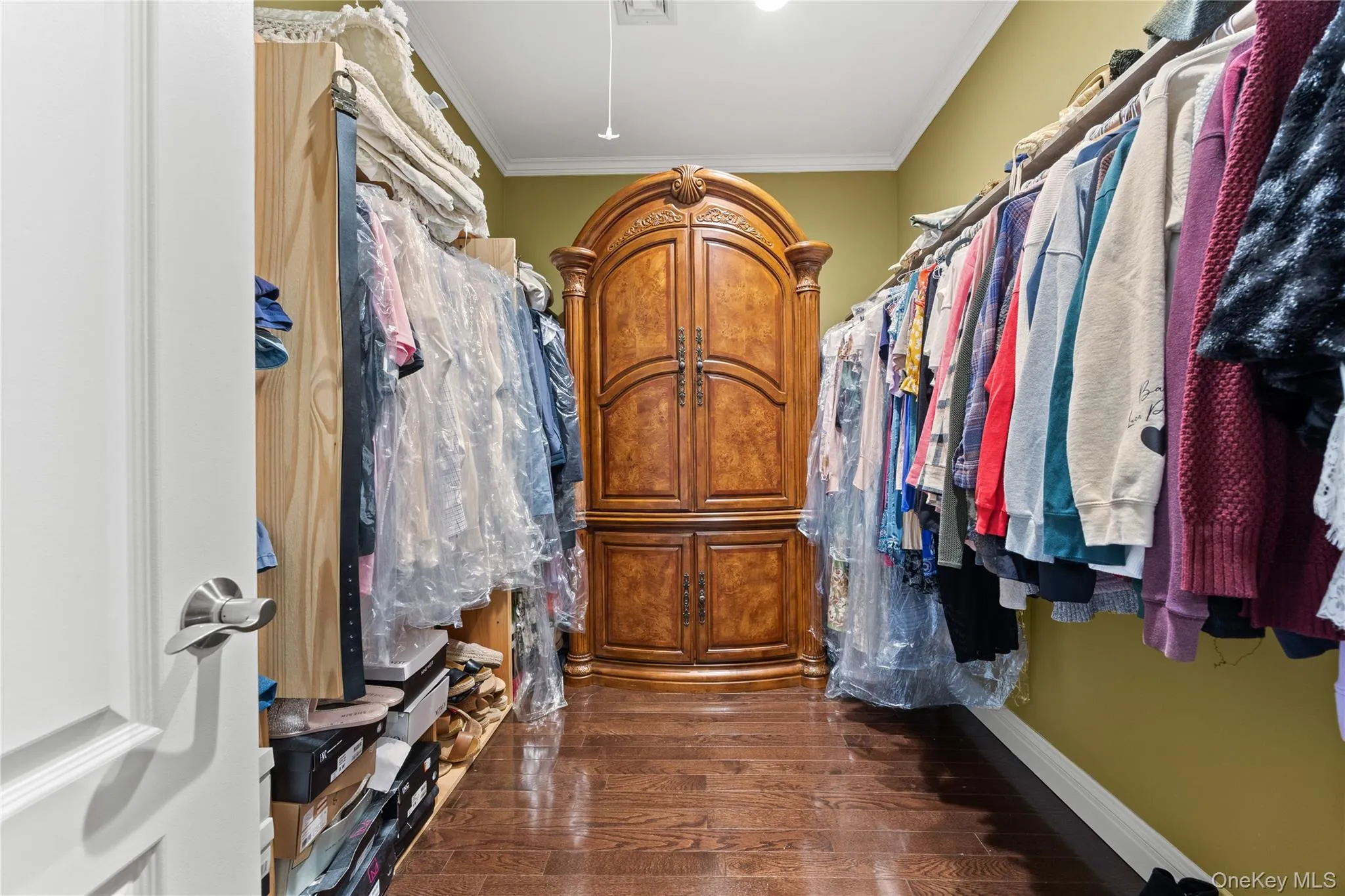 15755 23rd Avenue, New York, NY, 4 Bedrooms Bedrooms, 10 Rooms Rooms,4 BathroomsBathrooms,Residential,For Rent,23rd,0,1010048 15755 23rd Avenue, New York, NY, 4 Bedrooms Bedrooms, 10 Rooms Rooms,4 BathroomsBathrooms,Residential,For Rent,23rd,0,1010048