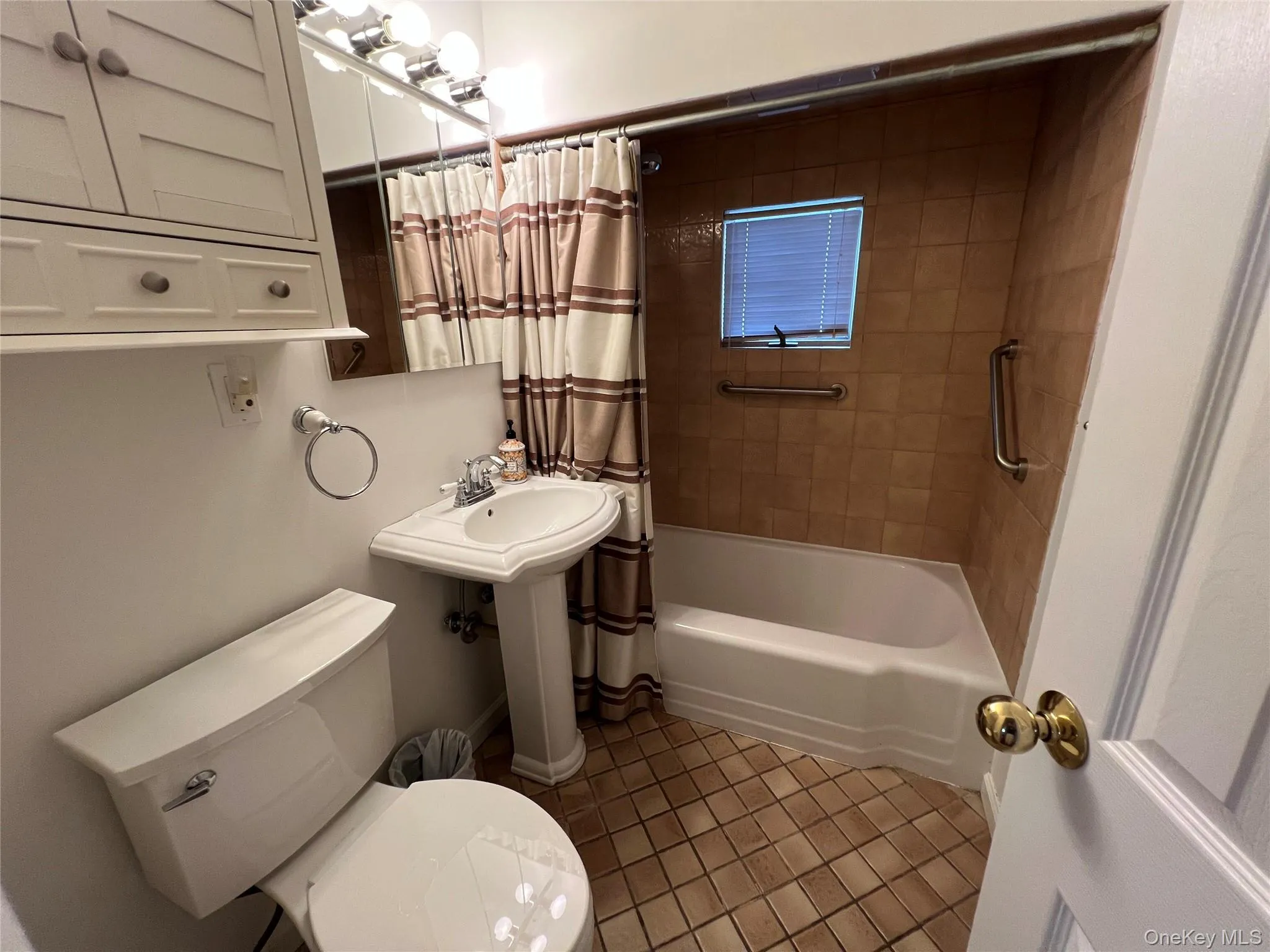 second floor bathroom second floor bathroom