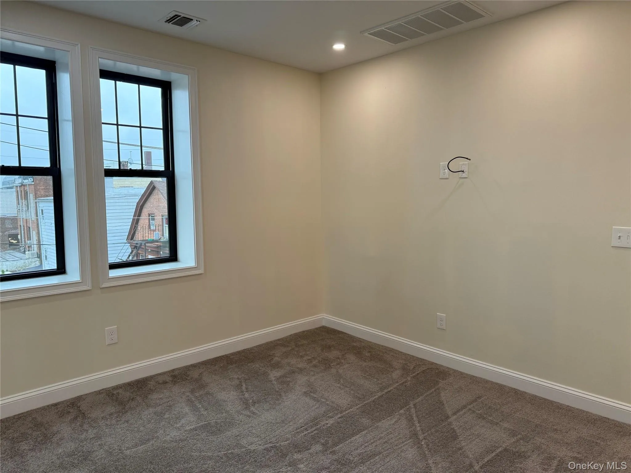 162 2nd Street, Hempstead, NY, 2 Bedrooms Bedrooms, 4 Rooms Rooms,1 BathroomBathrooms,Residential Lease,For Rent,2nd,0,1010054 162 2nd Street, Hempstead, NY, 2 Bedrooms Bedrooms, 4 Rooms Rooms,1 BathroomBathrooms,Residential Lease,For Rent,2nd,0,1010054