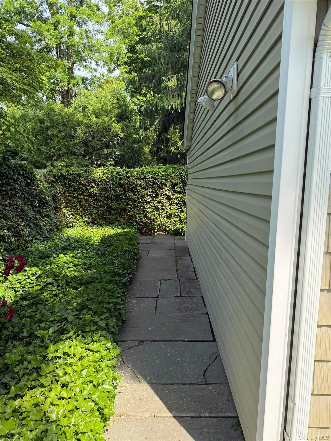 15 Ingersoll Street, Huntington, NY, 1 Bedroom Bedrooms, 4 Rooms Rooms,1 BathroomBathrooms,Residential Lease,For Rent,Ingersoll,0,1010063 15 Ingersoll Street, Huntington, NY, 1 Bedroom Bedrooms, 4 Rooms Rooms,1 BathroomBathrooms,Residential Lease,For Rent,Ingersoll,0,1010063