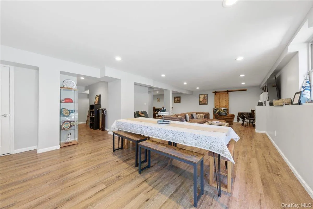 5 Gleneagles Court, Monroe, NY, 5 Bedrooms Bedrooms, 9 Rooms Rooms,3 BathroomsBathrooms,Residential,For Rent,Gleneagles,0,KEY1010068 5 Gleneagles Court, Monroe, NY, 5 Bedrooms Bedrooms, 9 Rooms Rooms,3 BathroomsBathrooms,Residential,For Rent,Gleneagles,0,KEY1010068