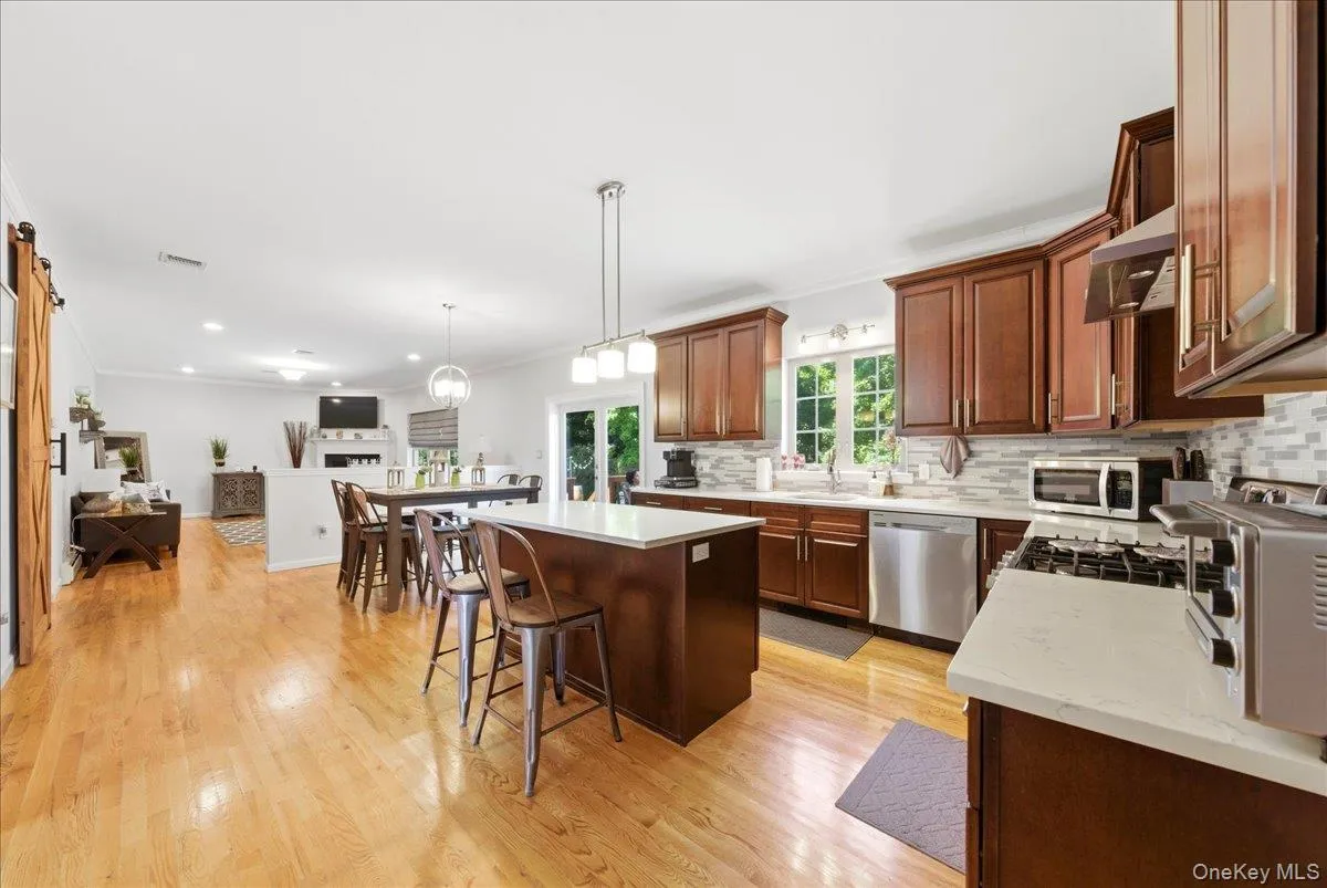 5 Gleneagles Court, Monroe, NY, 5 Bedrooms Bedrooms, 9 Rooms Rooms,3 BathroomsBathrooms,Residential,For Rent,Gleneagles,0,KEY1010068 5 Gleneagles Court, Monroe, NY, 5 Bedrooms Bedrooms, 9 Rooms Rooms,3 BathroomsBathrooms,Residential,For Rent,Gleneagles,0,KEY1010068