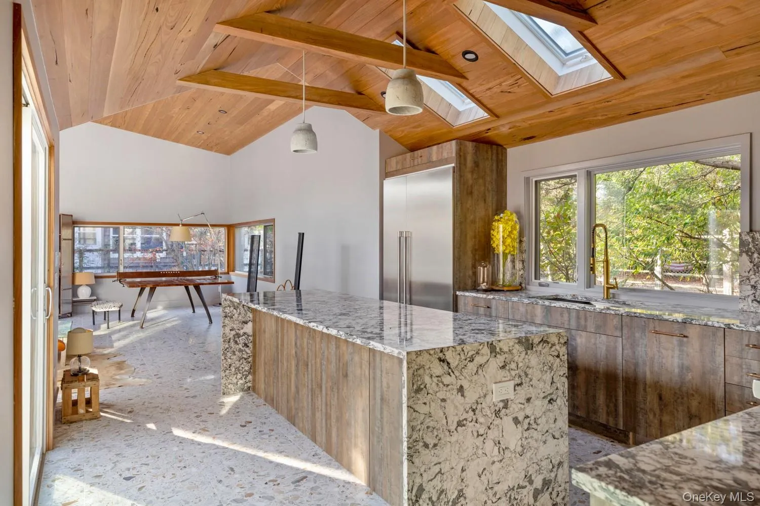 26 Ontario Street, Brookhaven, NY, 3 Bedrooms Bedrooms, 7 Rooms Rooms,2 BathroomsBathrooms,Residential,For Rent,Ontario,0,1010069 26 Ontario Street, Brookhaven, NY, 3 Bedrooms Bedrooms, 7 Rooms Rooms,2 BathroomsBathrooms,Residential,For Rent,Ontario,0,1010069