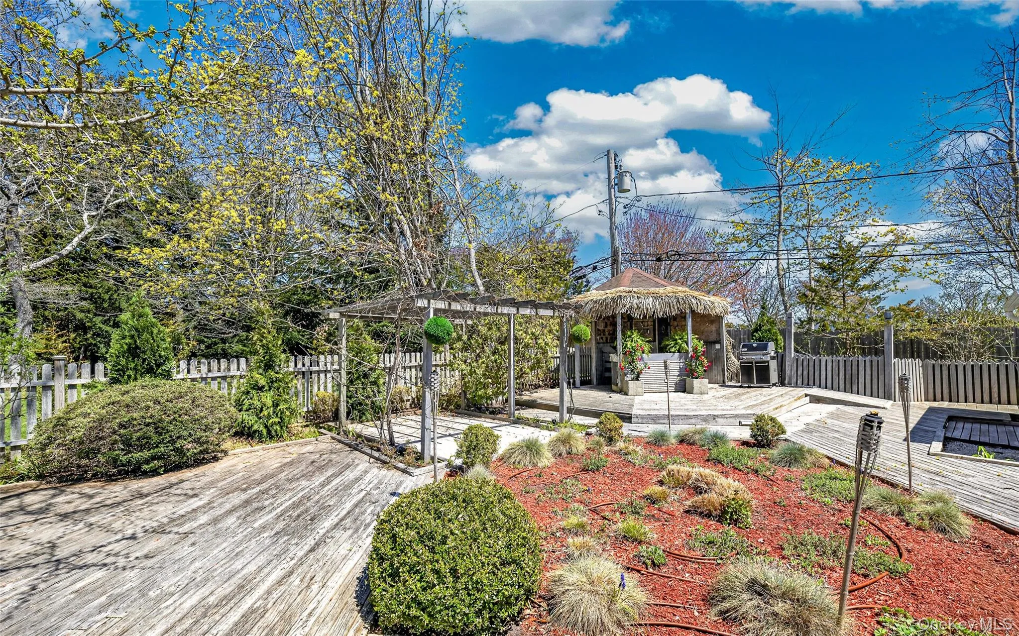 4 Far Pond Road, Southampton, NY, 4 Bedrooms Bedrooms, 9 Rooms Rooms,4 BathroomsBathrooms,Residential Lease,For Rent,Far Pond,0,1010073 4 Far Pond Road, Southampton, NY, 4 Bedrooms Bedrooms, 9 Rooms Rooms,4 BathroomsBathrooms,Residential Lease,For Rent,Far Pond,0,1010073