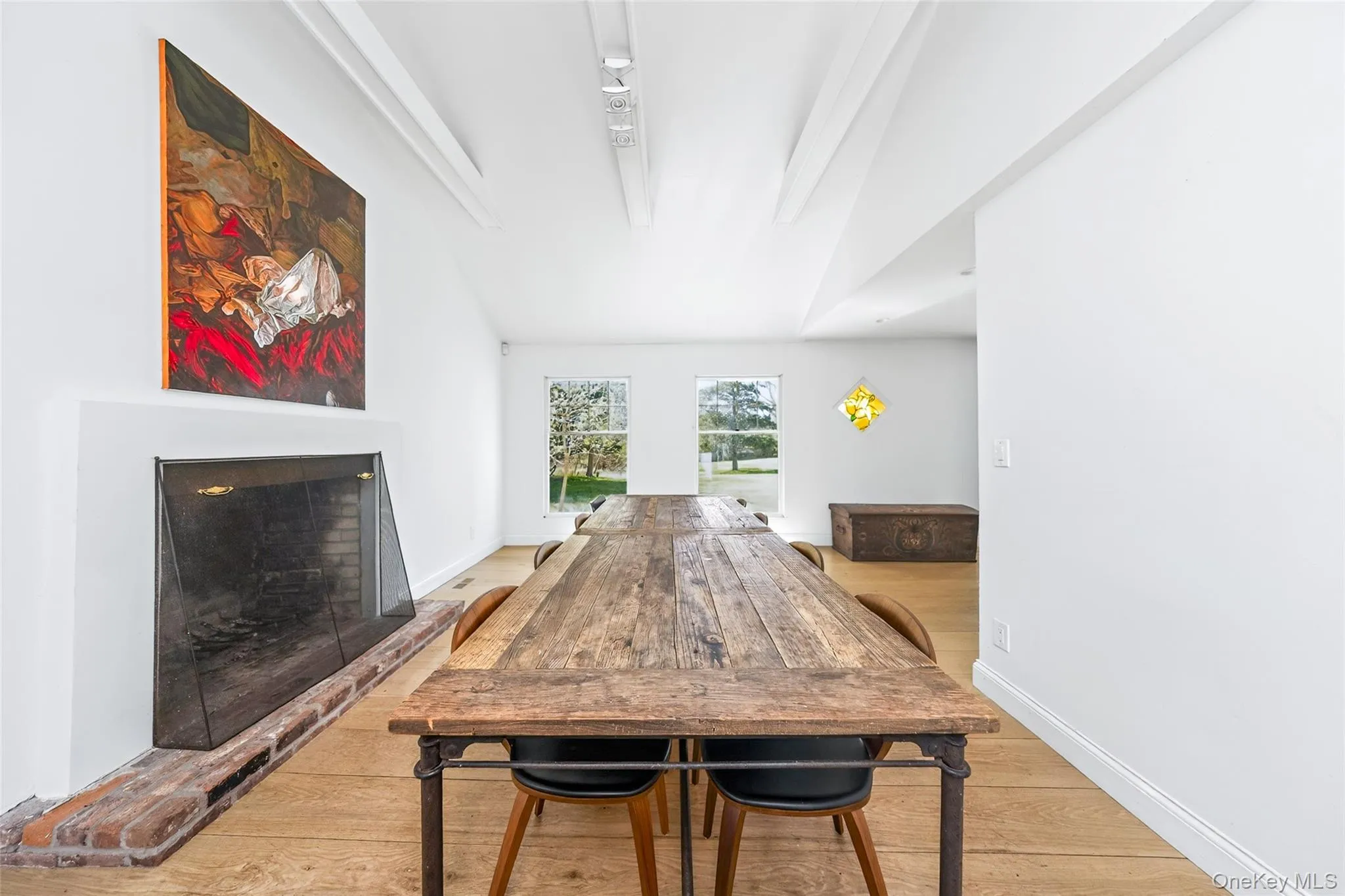4 Far Pond Road, Southampton, NY, 4 Bedrooms Bedrooms, 9 Rooms Rooms,4 BathroomsBathrooms,Residential Lease,For Rent,Far Pond,0,1010073 4 Far Pond Road, Southampton, NY, 4 Bedrooms Bedrooms, 9 Rooms Rooms,4 BathroomsBathrooms,Residential Lease,For Rent,Far Pond,0,1010073