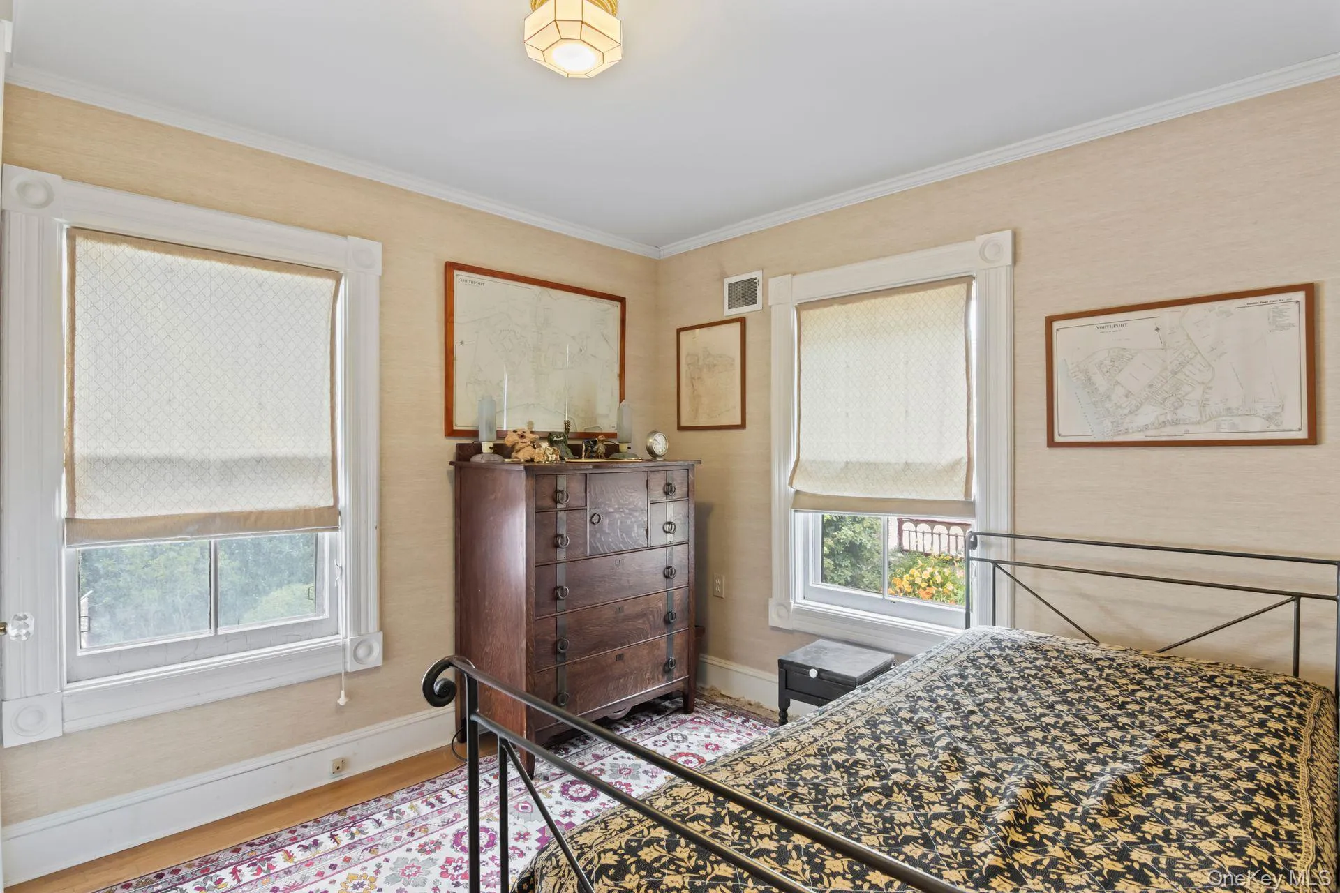 Additional bedroom offering comfort and flexibility Additional bedroom offering comfort and flexibility