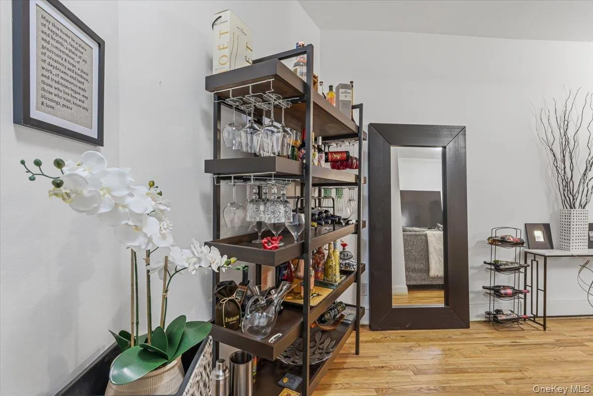 8374 Talbot Street, New York, NY, 1 Bedroom Bedrooms, 3 Rooms Rooms,1 BathroomBathrooms,Residential,For Rent,Talbot,0,1010080 8374 Talbot Street, New York, NY, 1 Bedroom Bedrooms, 3 Rooms Rooms,1 BathroomBathrooms,Residential,For Rent,Talbot,0,1010080