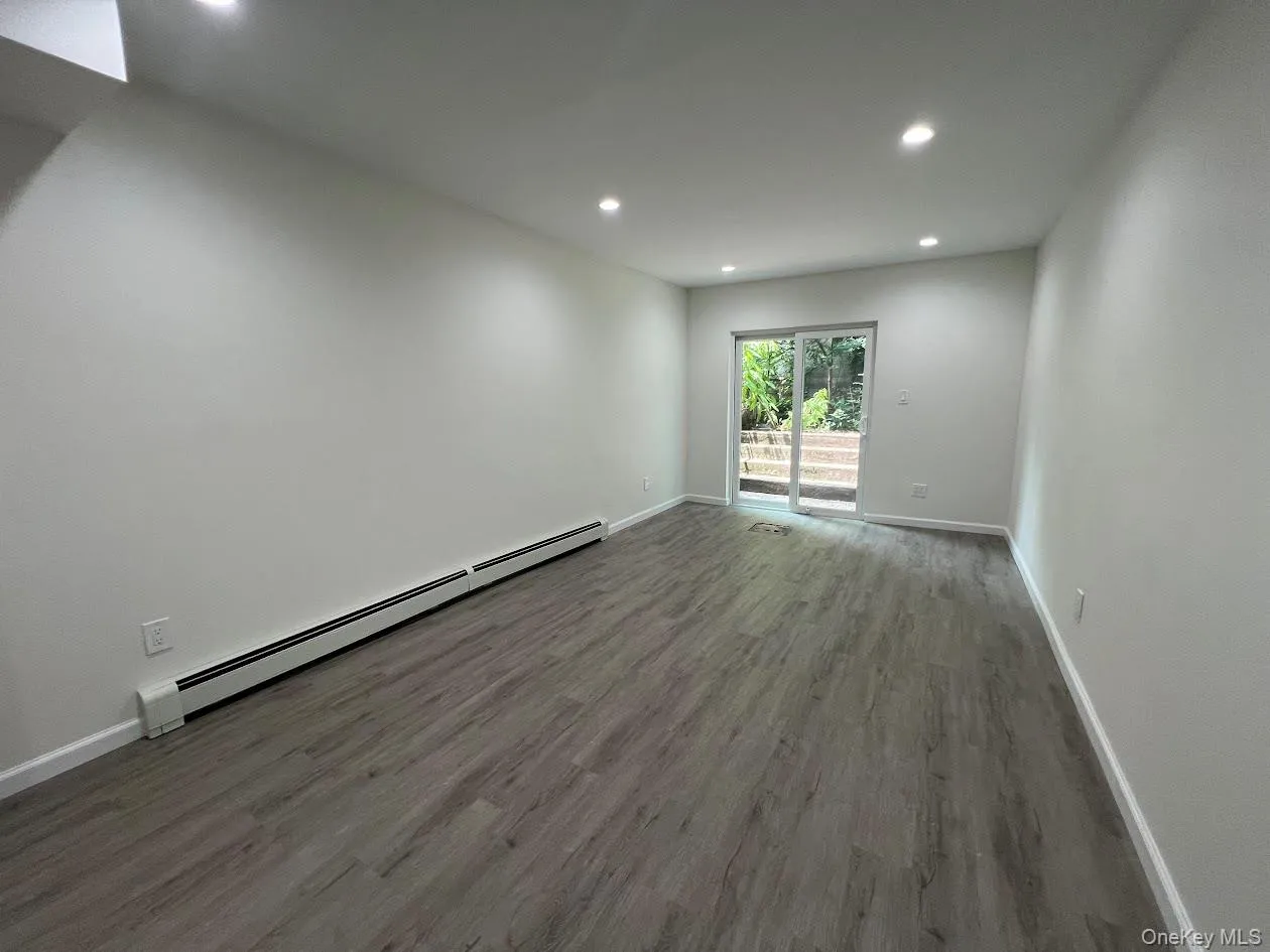 4832 59th Street, New York, NY, 1 Bedroom Bedrooms, 4 Rooms Rooms,1 BathroomBathrooms,Residential Lease,For Rent,59th,0,1010083 4832 59th Street, New York, NY, 1 Bedroom Bedrooms, 4 Rooms Rooms,1 BathroomBathrooms,Residential Lease,For Rent,59th,0,1010083