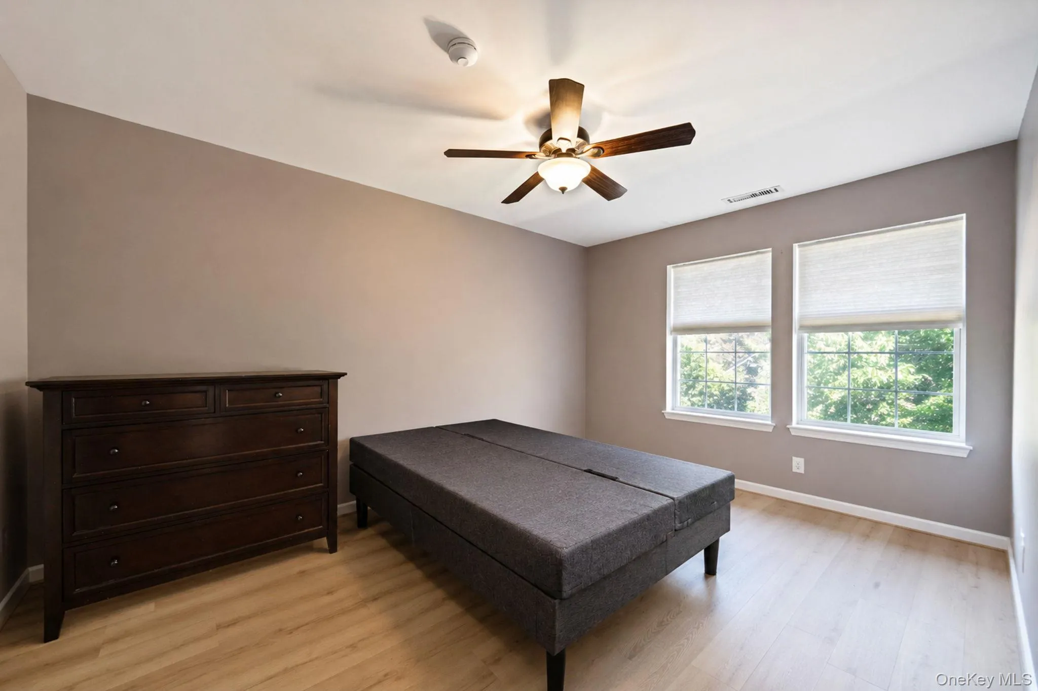 908 Sara Circle, Brookhaven, NY, 2 Bedrooms Bedrooms, 5 Rooms Rooms,2 BathroomsBathrooms,Residential Lease,For Rent,Sara,0,1010087 908 Sara Circle, Brookhaven, NY, 2 Bedrooms Bedrooms, 5 Rooms Rooms,2 BathroomsBathrooms,Residential Lease,For Rent,Sara,0,1010087