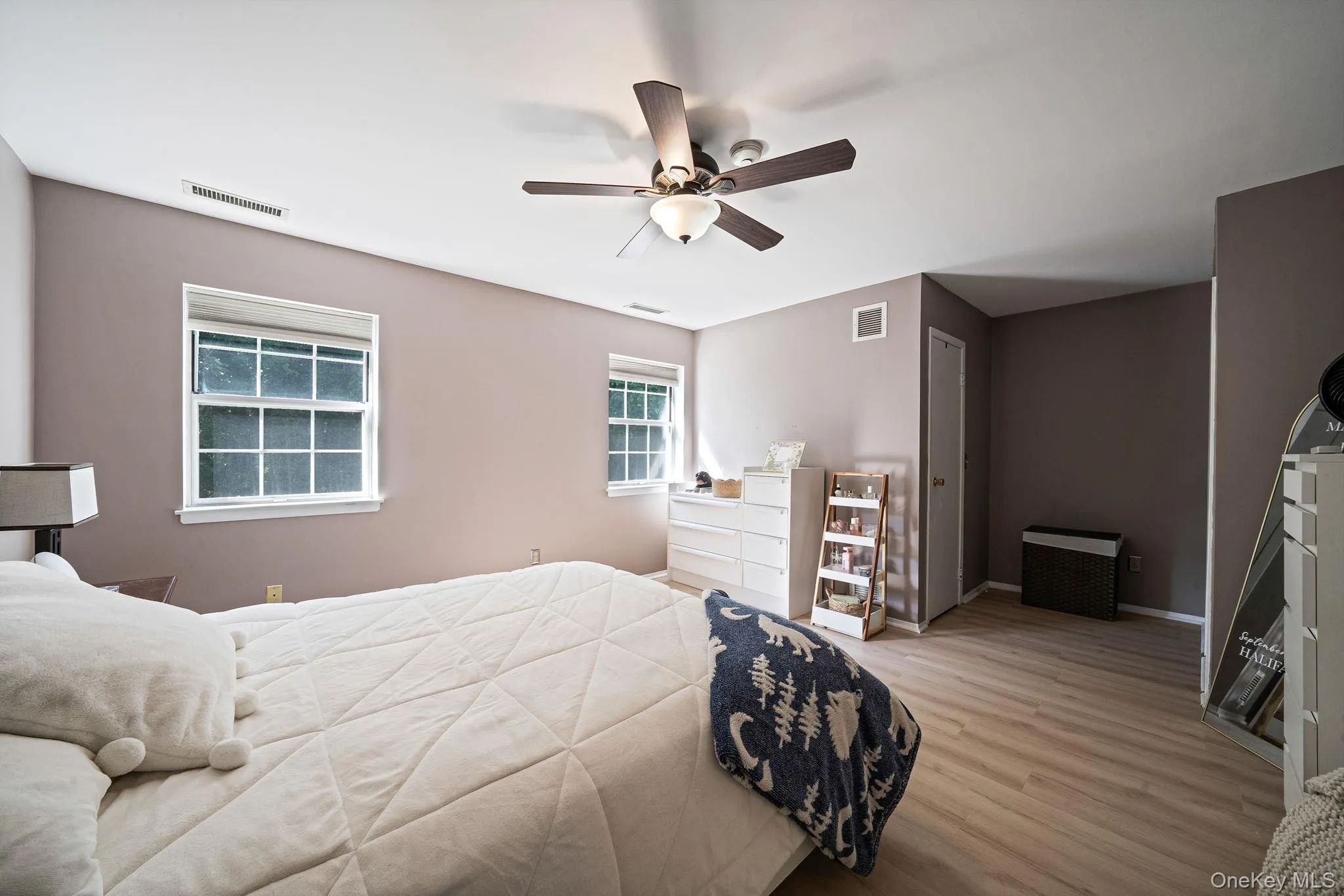 908 Sara Circle, Brookhaven, NY, 2 Bedrooms Bedrooms, 5 Rooms Rooms,2 BathroomsBathrooms,Residential Lease,For Rent,Sara,0,1010087 908 Sara Circle, Brookhaven, NY, 2 Bedrooms Bedrooms, 5 Rooms Rooms,2 BathroomsBathrooms,Residential Lease,For Rent,Sara,0,1010087
