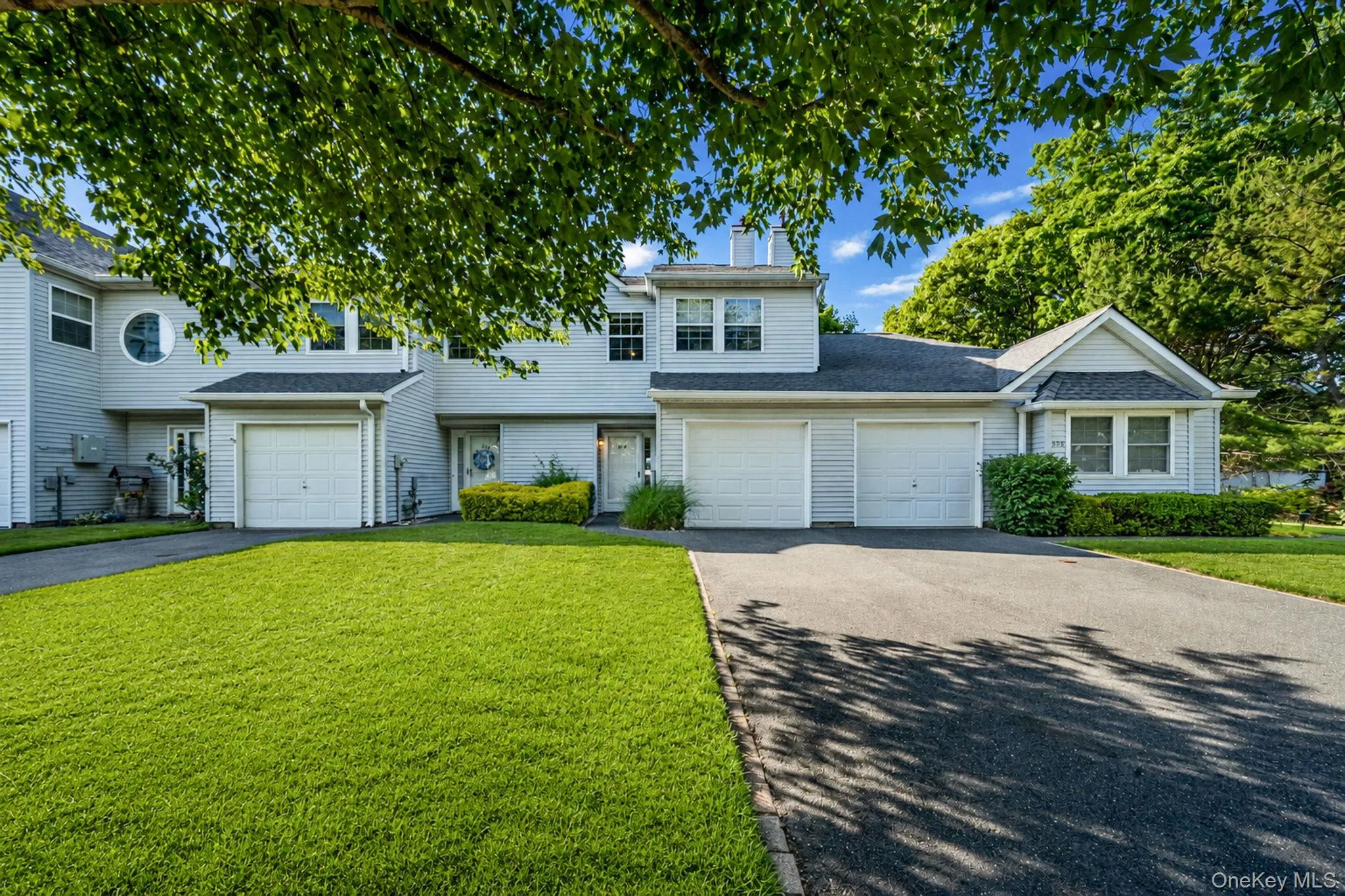 908 Sara Circle, Brookhaven, NY, 2 Bedrooms Bedrooms, 5 Rooms Rooms,2 BathroomsBathrooms,Residential Lease,For Rent,Sara,0,1010087 908 Sara Circle, Brookhaven, NY, 2 Bedrooms Bedrooms, 5 Rooms Rooms,2 BathroomsBathrooms,Residential Lease,For Rent,Sara,0,1010087